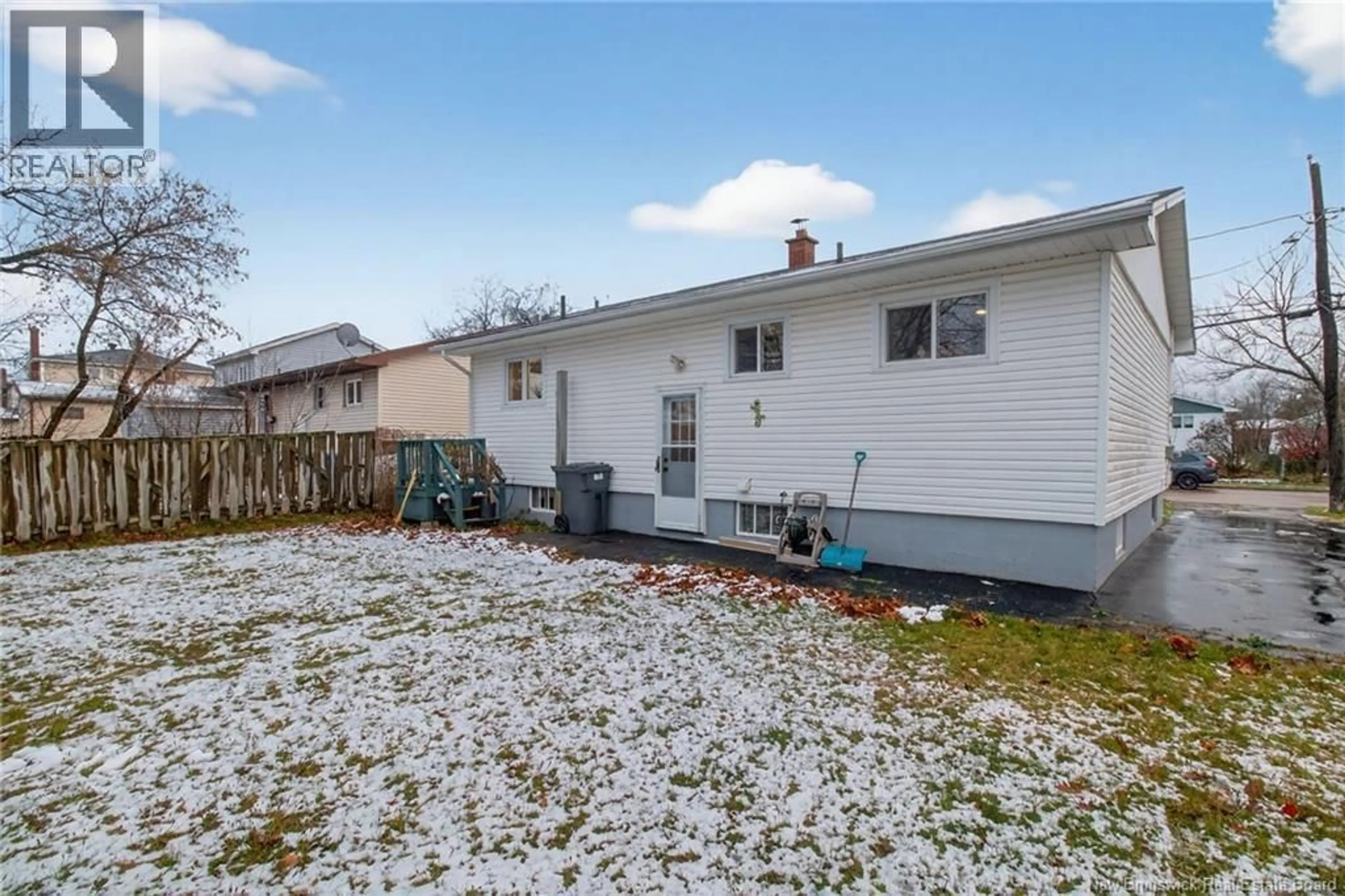 Unknown for 141 ATKINSON, Moncton New Brunswick E1C8M9