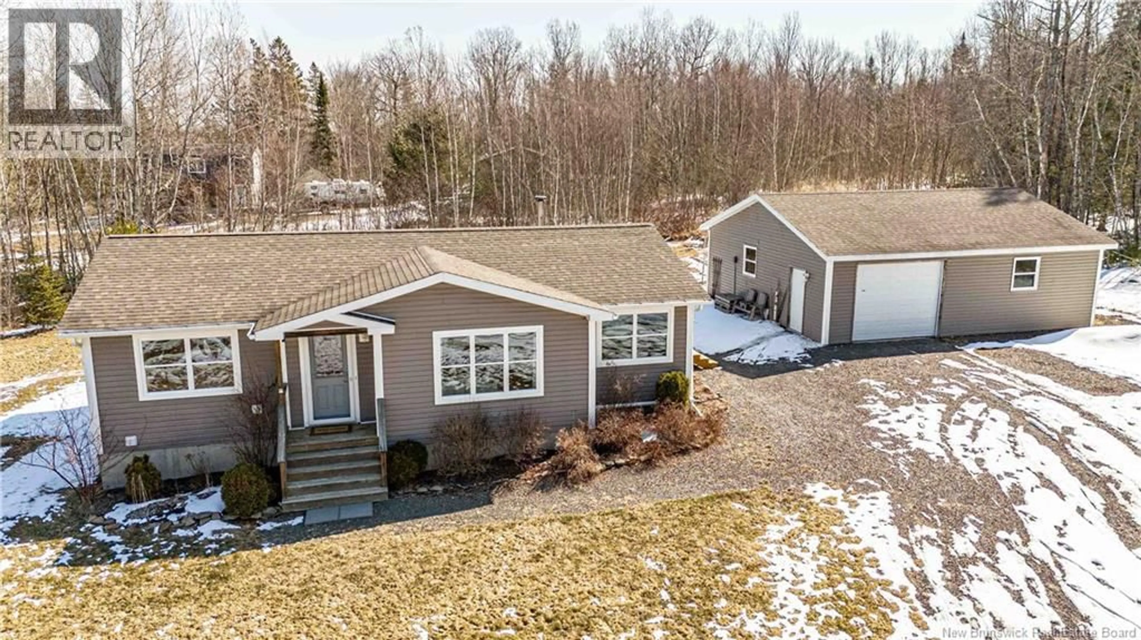 A pic from outside/outdoor area/front of a property/back of a property/a pic from drone, unknown for 580 PENNIAC ROAD, Mount Hope New Brunswick E3A9A4