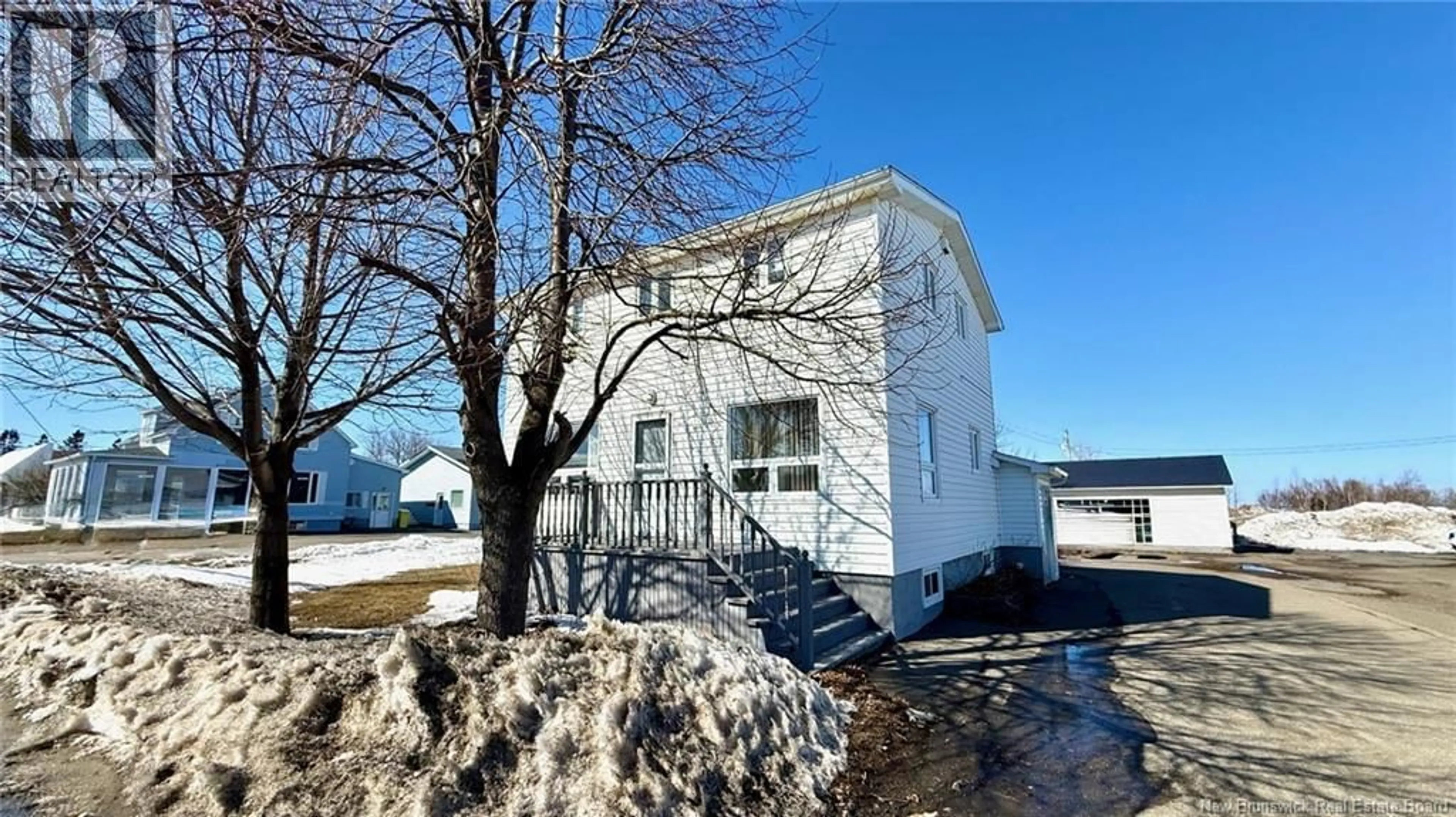 Unknown for 148-150 BOUL. J.D. GAUTHIER, Shippagan New Brunswick E8S2K9