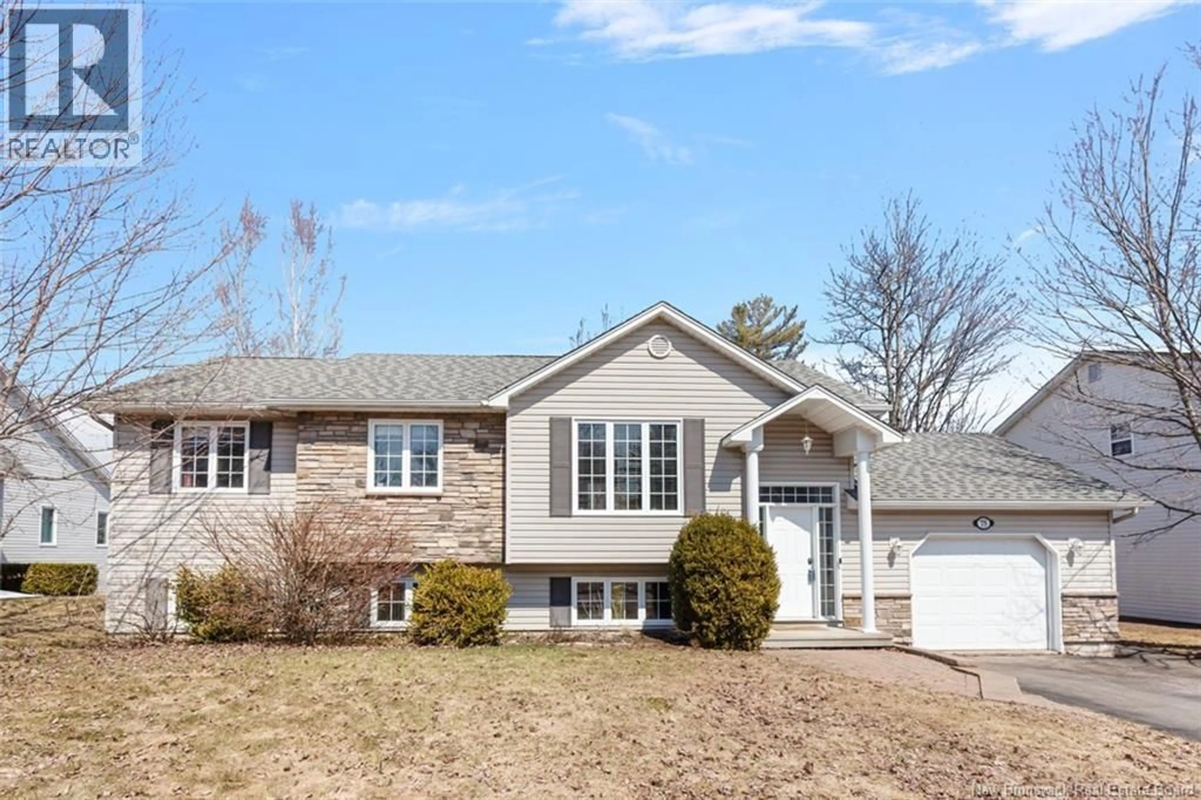 Home with vinyl exterior material, street for 75 MCANDREW STREET, Moncton New Brunswick E1G4Z2