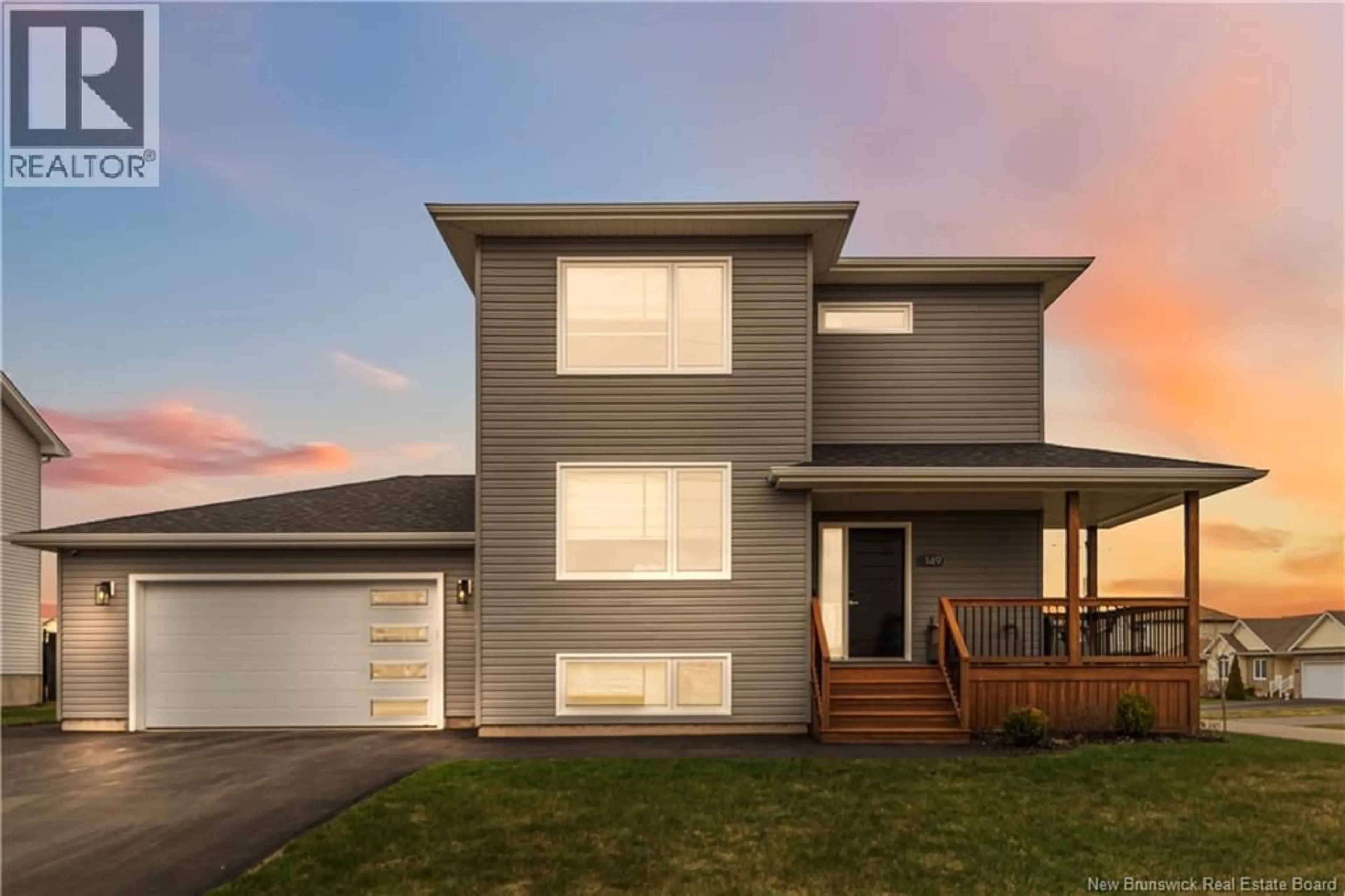 Home with vinyl exterior material, street for 149 OAKFIELD DRIVE, Riverview New Brunswick E1B0S7