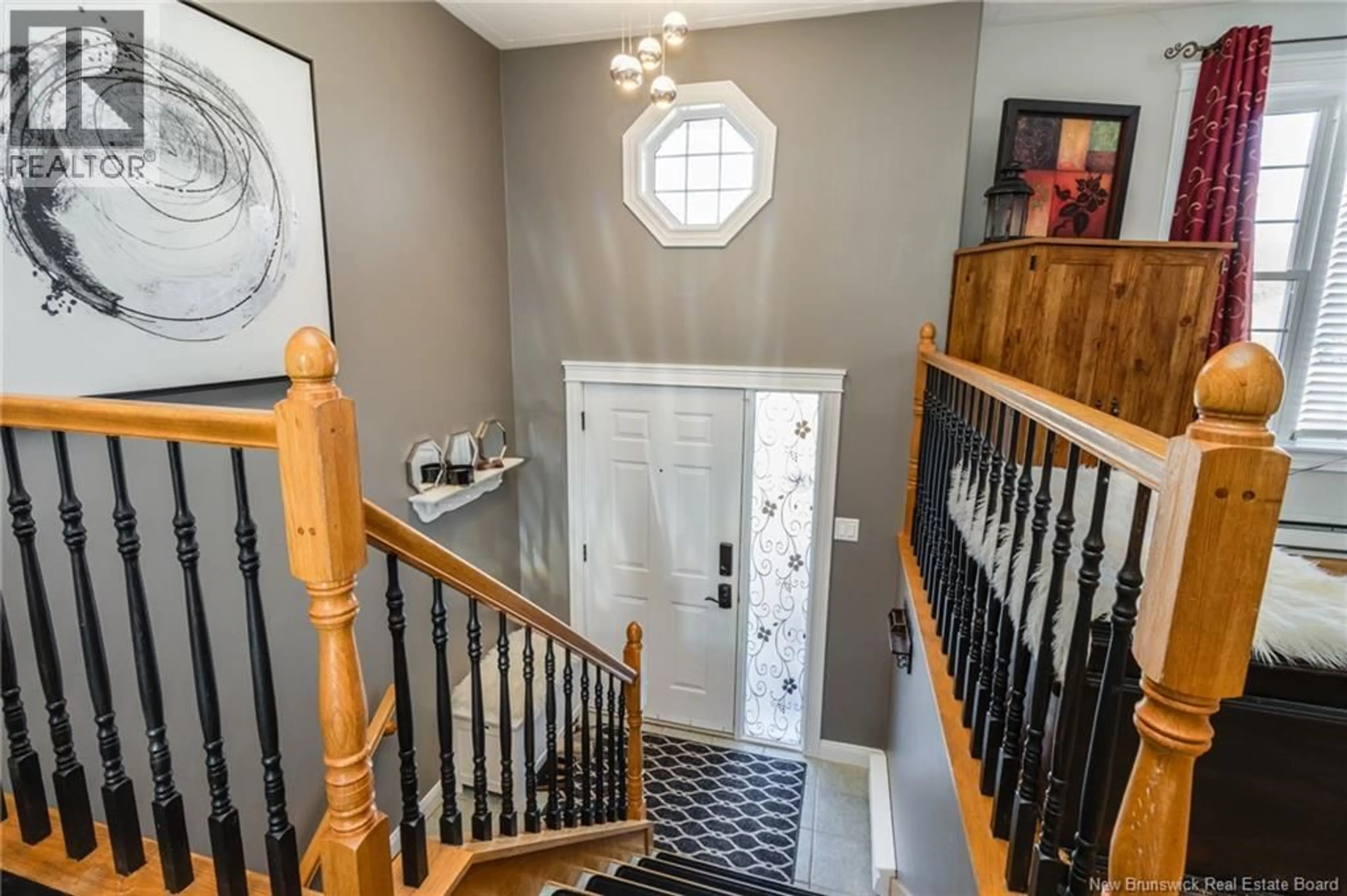 Indoor entryway for 40 MERRETT DRIVE, Oromocto New Brunswick E2V2L7