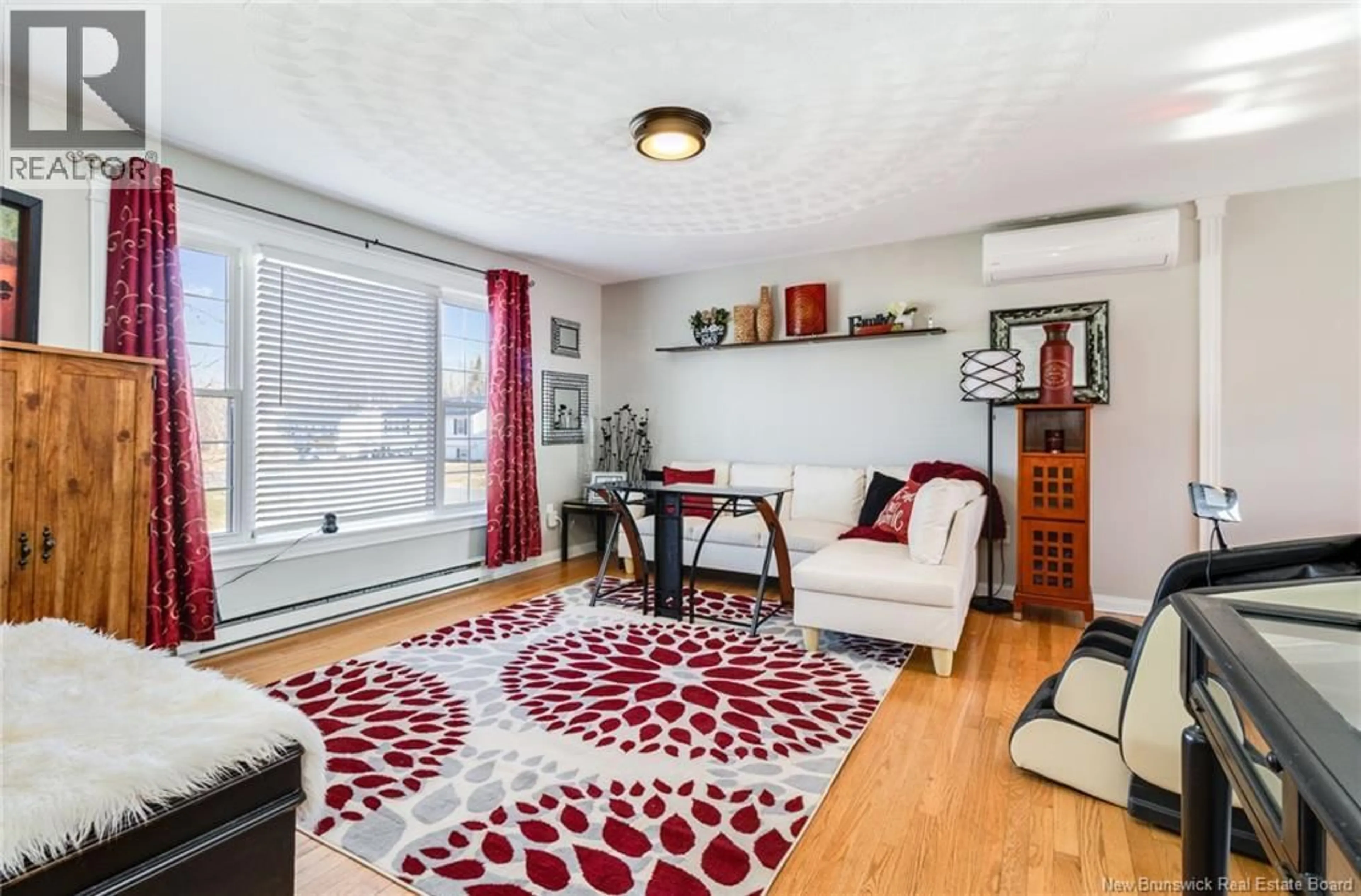 Living room with furniture, unknown for 40 MERRETT DRIVE, Oromocto New Brunswick E2V2L7