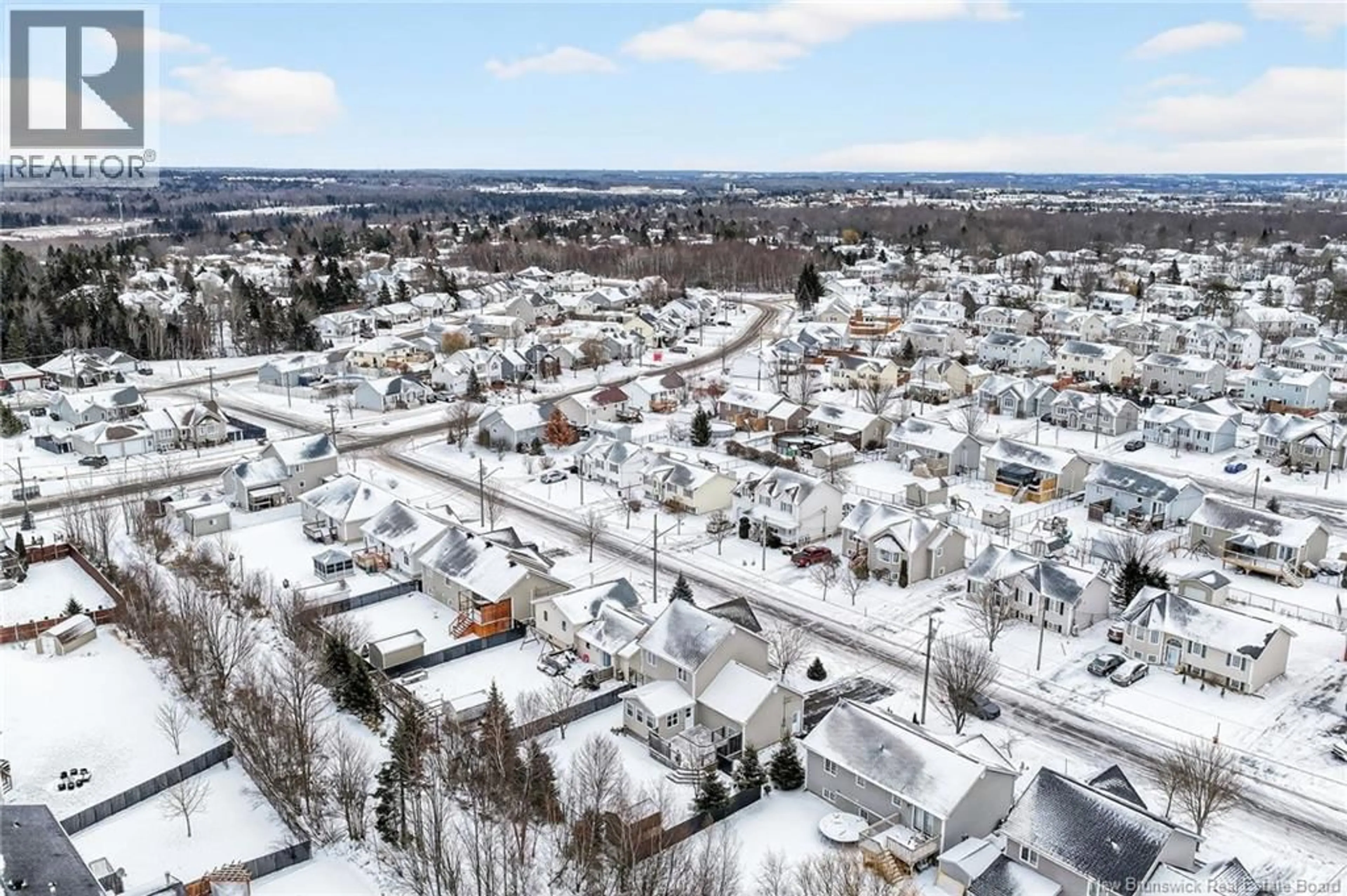 A pic from outside/outdoor area/front of a property/back of a property/a pic from drone, street for 51 HAMPTON STREET, Moncton New Brunswick E1G5H2