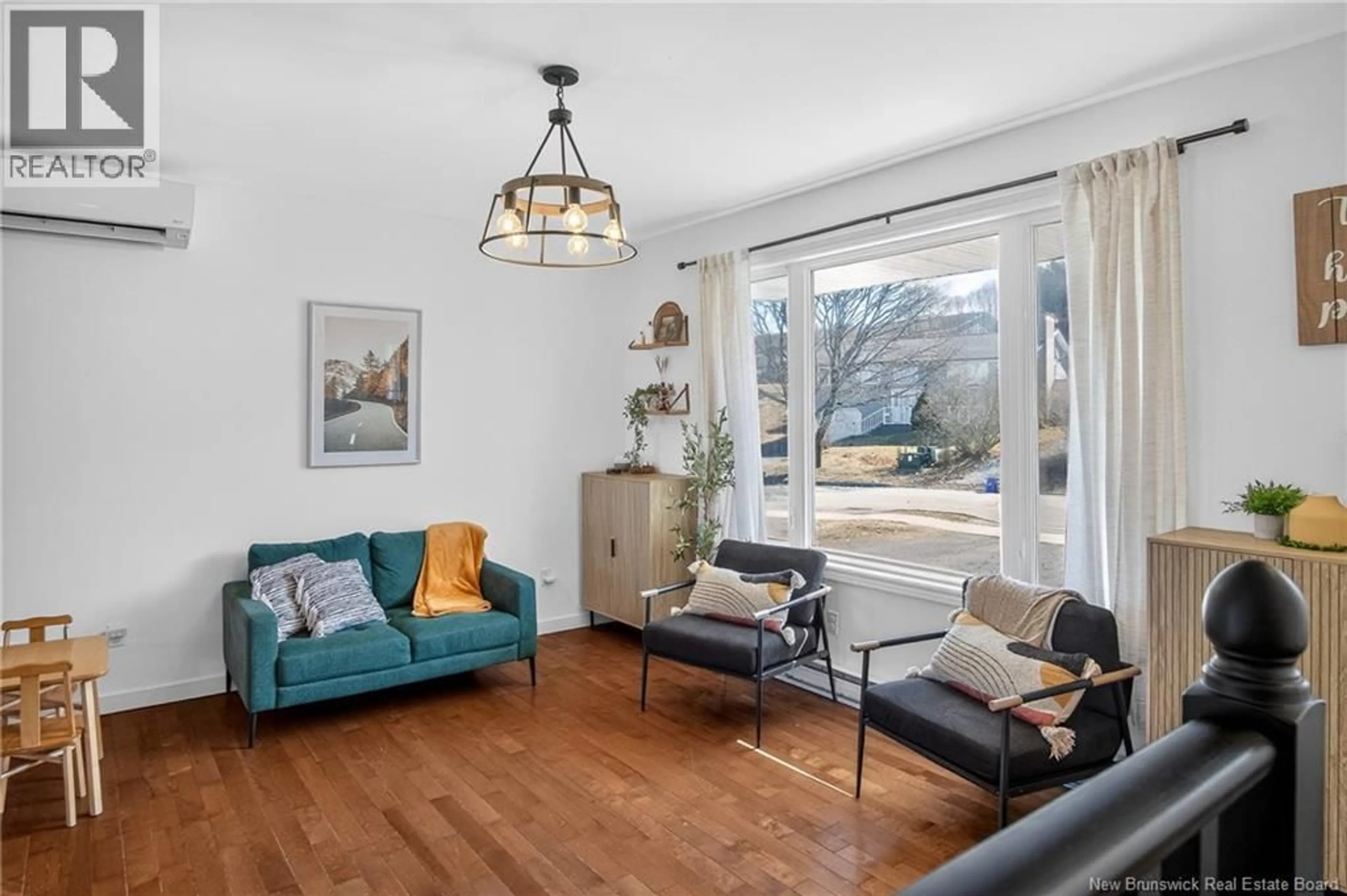 Living room with furniture, unknown for 36 ALLINGHAM CRESCENT, Saint John New Brunswick E2M5A8