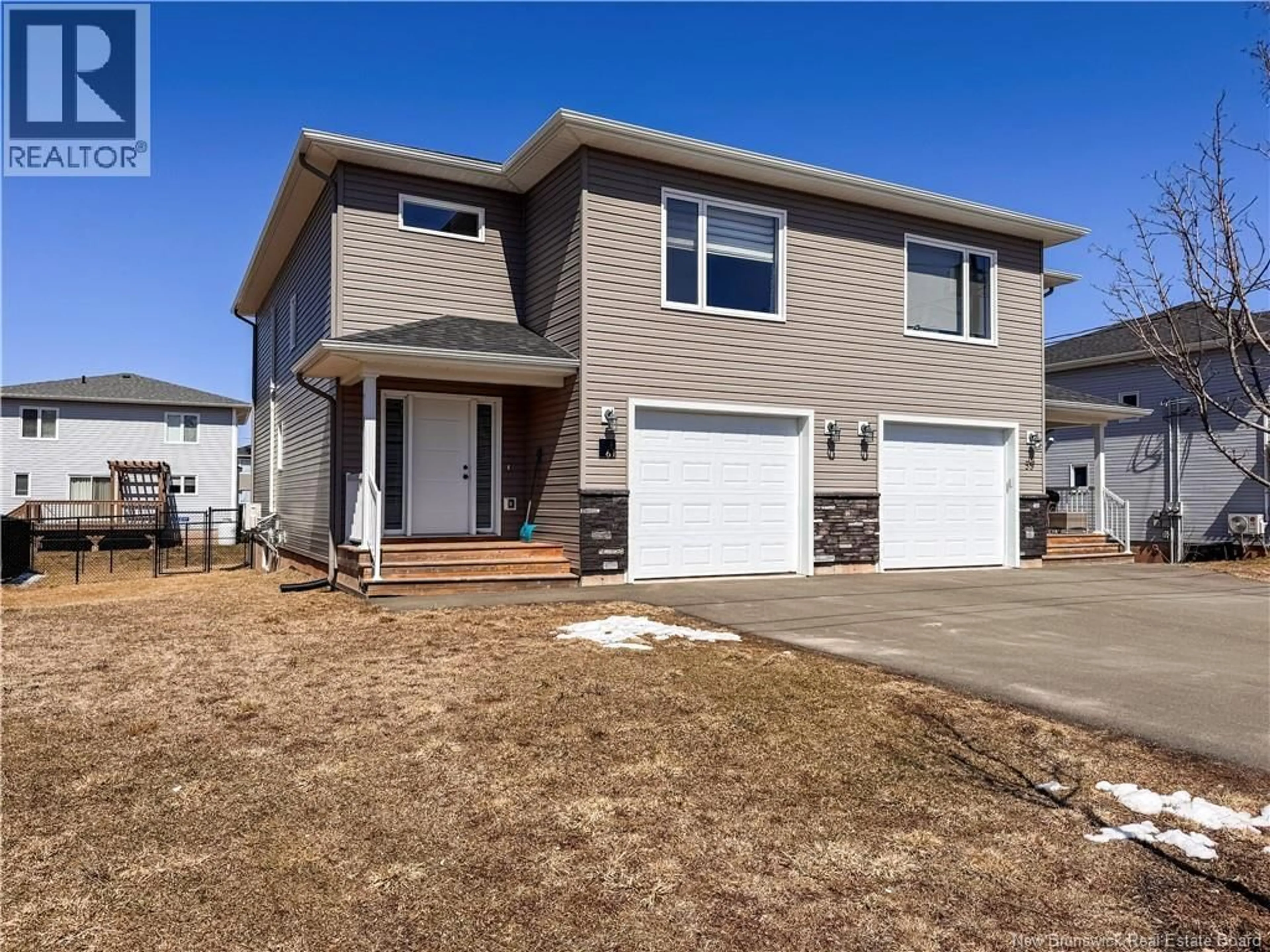 Home with vinyl exterior material, street for 61 WAKEFIELD STREET, Moncton New Brunswick E1G6A7