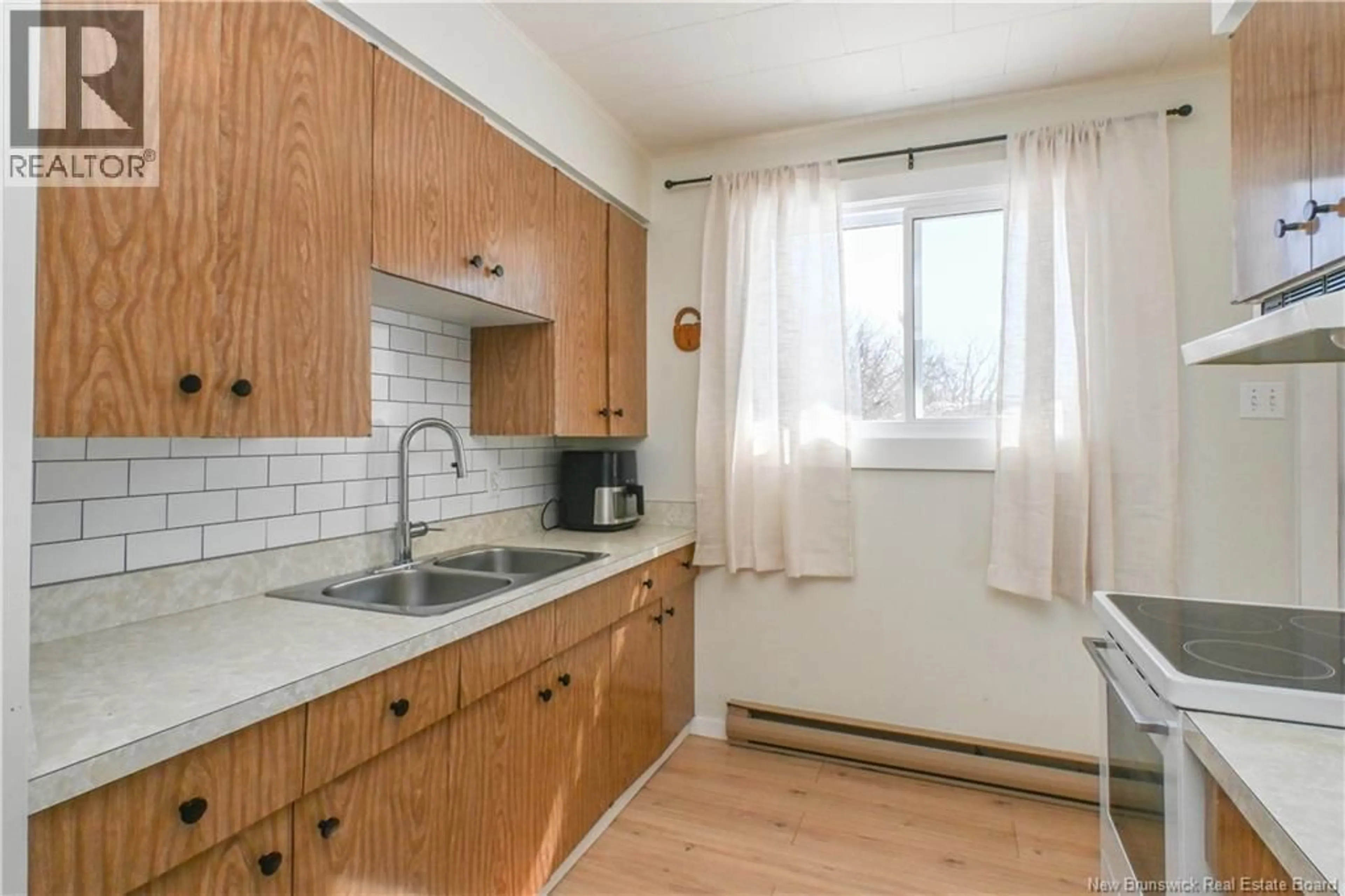 Standard kitchen, unknown for 148 DES PINS STREET, Shippagan New Brunswick E8S1K2
