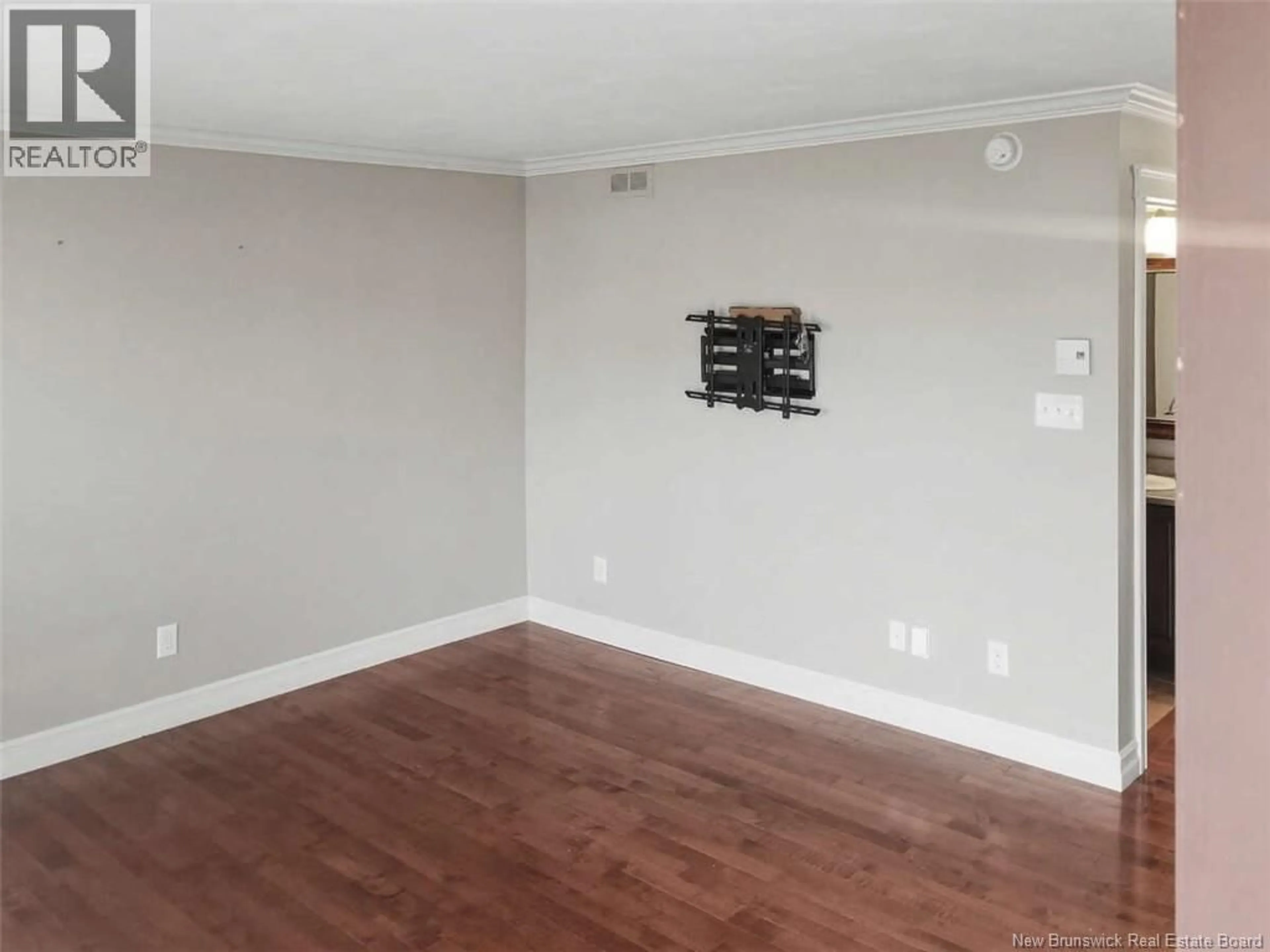 A pic of a room for 64 RUE LIONEL, Dieppe New Brunswick E1E4V3