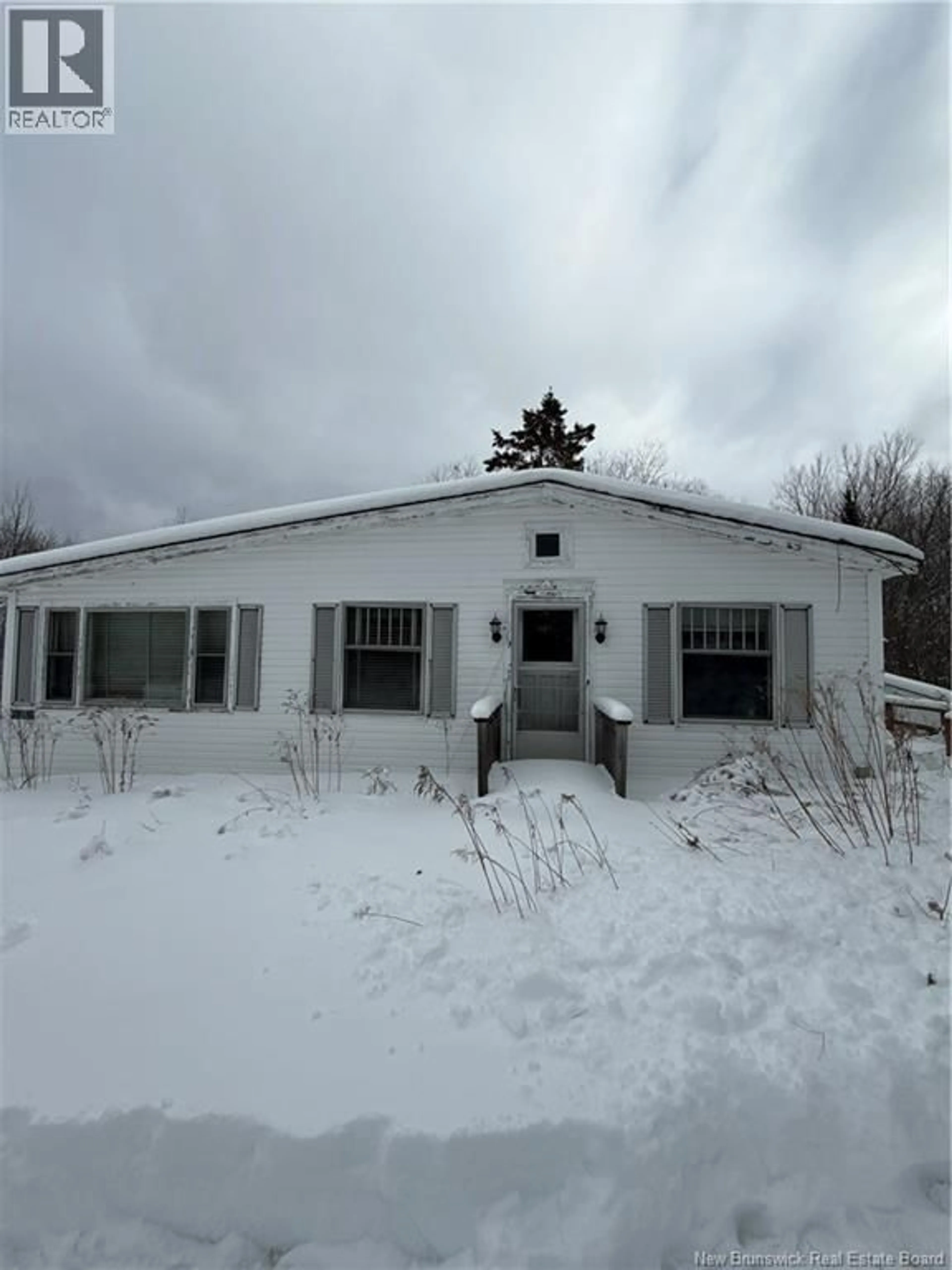 Unknown for 5383 ROUTE 102, Hampstead New Brunswick E5M2C1