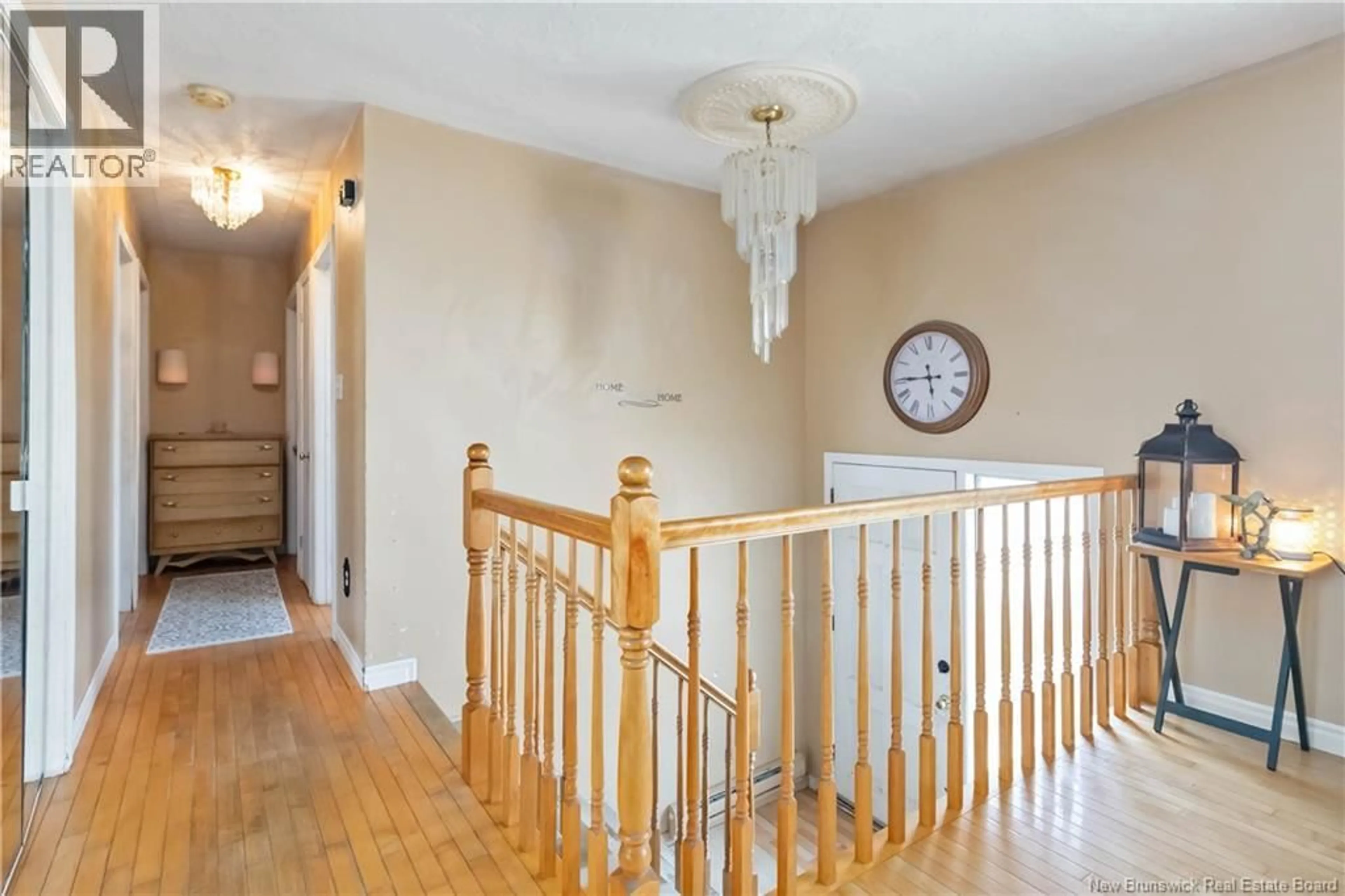 Indoor foyer for 45 MANCHESTER CRESCENT, Riverview New Brunswick E1B3G5