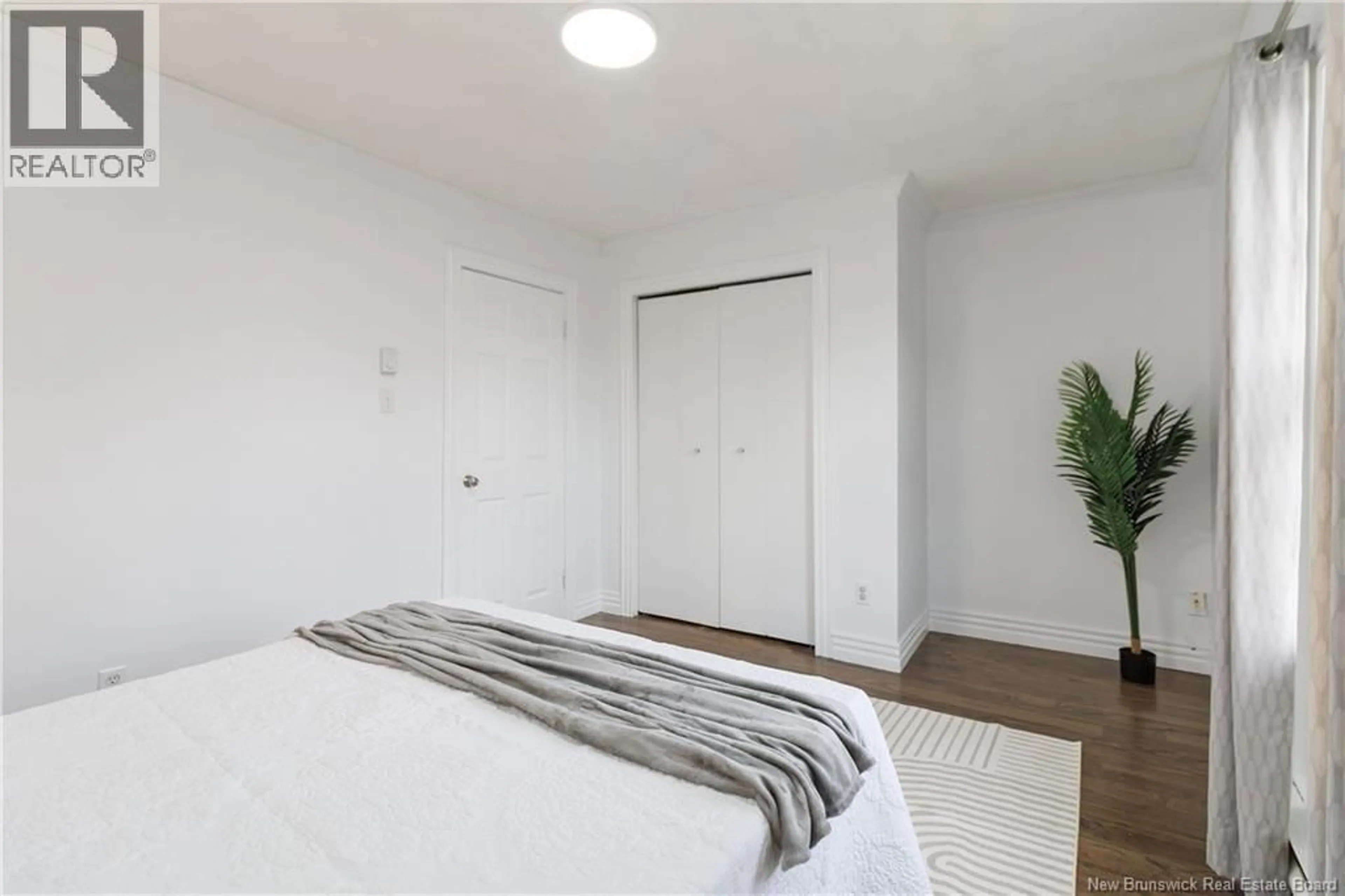 A pic of a room for 160 THOMAS STREET, Dieppe New Brunswick E1A6B9