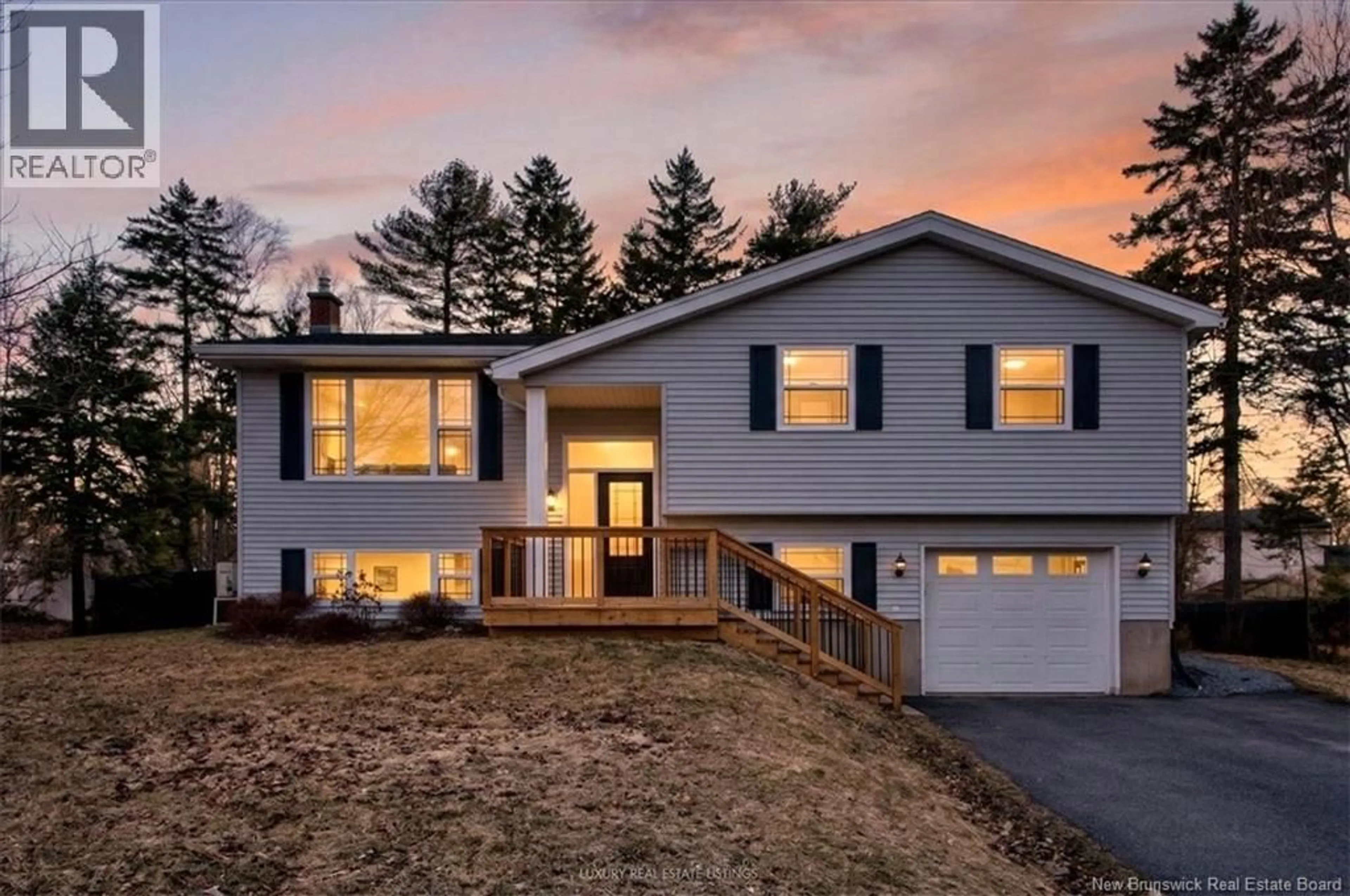 Home with vinyl exterior material, street for 15 LYMAN DRIVE, Quispamsis New Brunswick E2E4L2