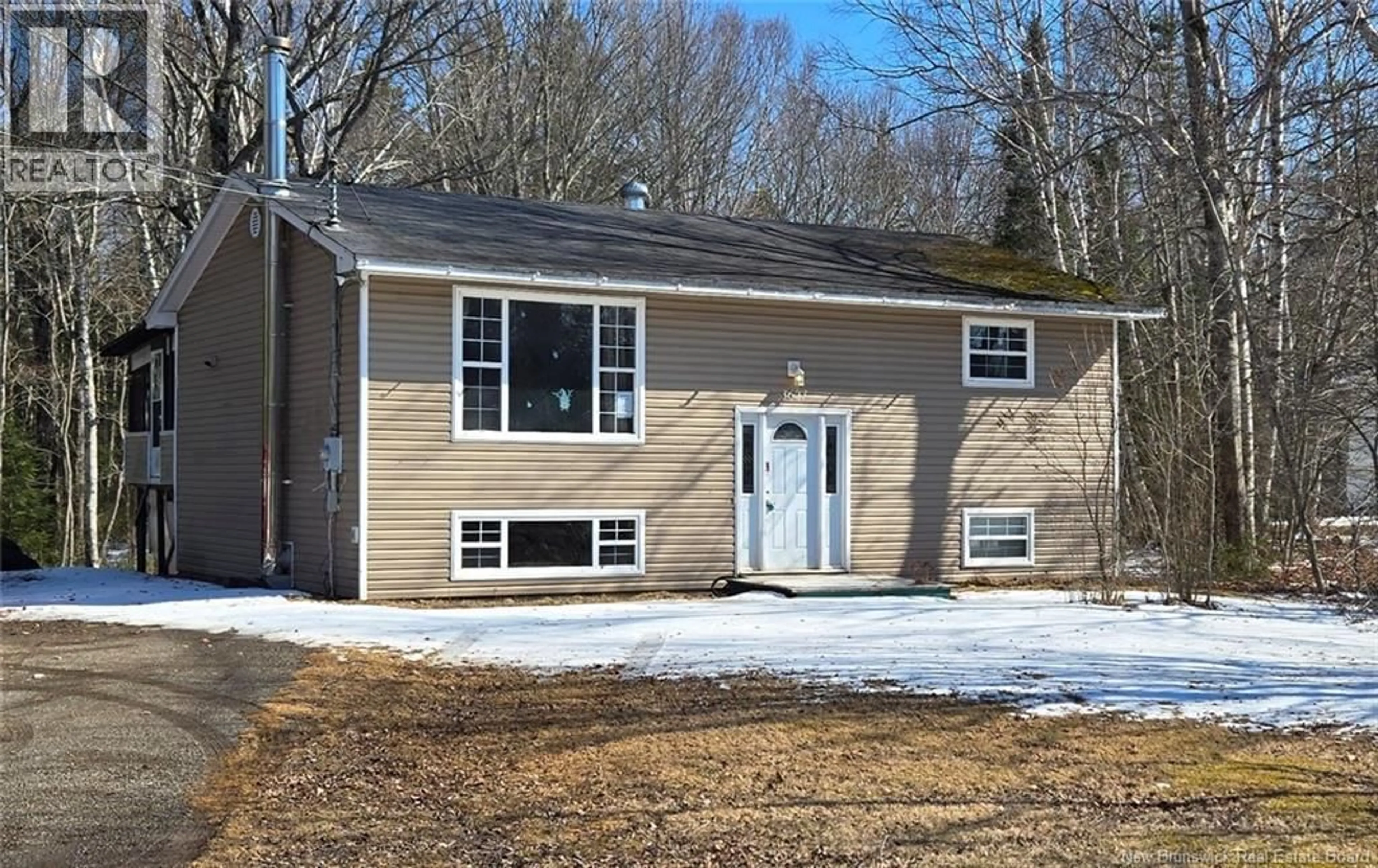 Home with vinyl exterior material, street for 3627 ROUTE 115 ROUTE, Notre-Dame New Brunswick E4V2E4