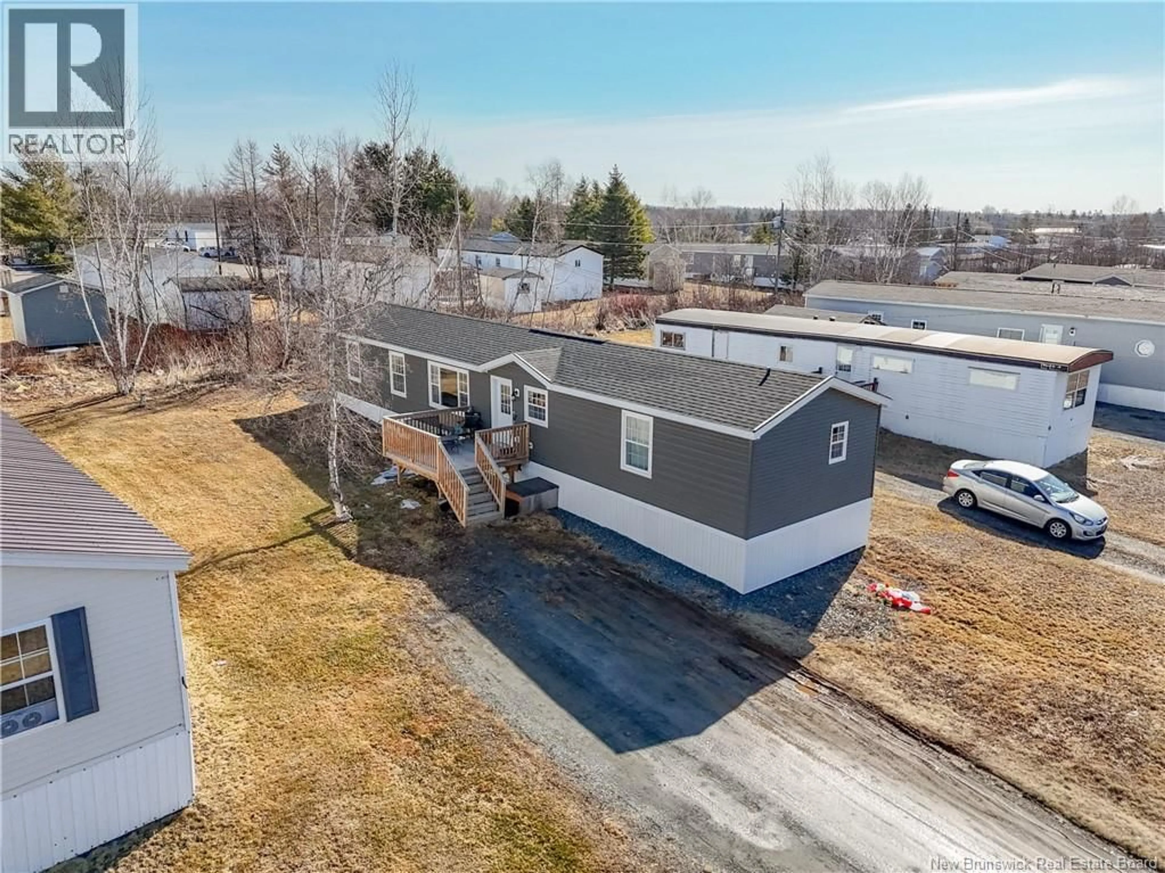 A pic from outside/outdoor area/front of a property/back of a property/a pic from drone, street for 42 ELMDALE CRESCENT, Fredericton New Brunswick E3B6R1