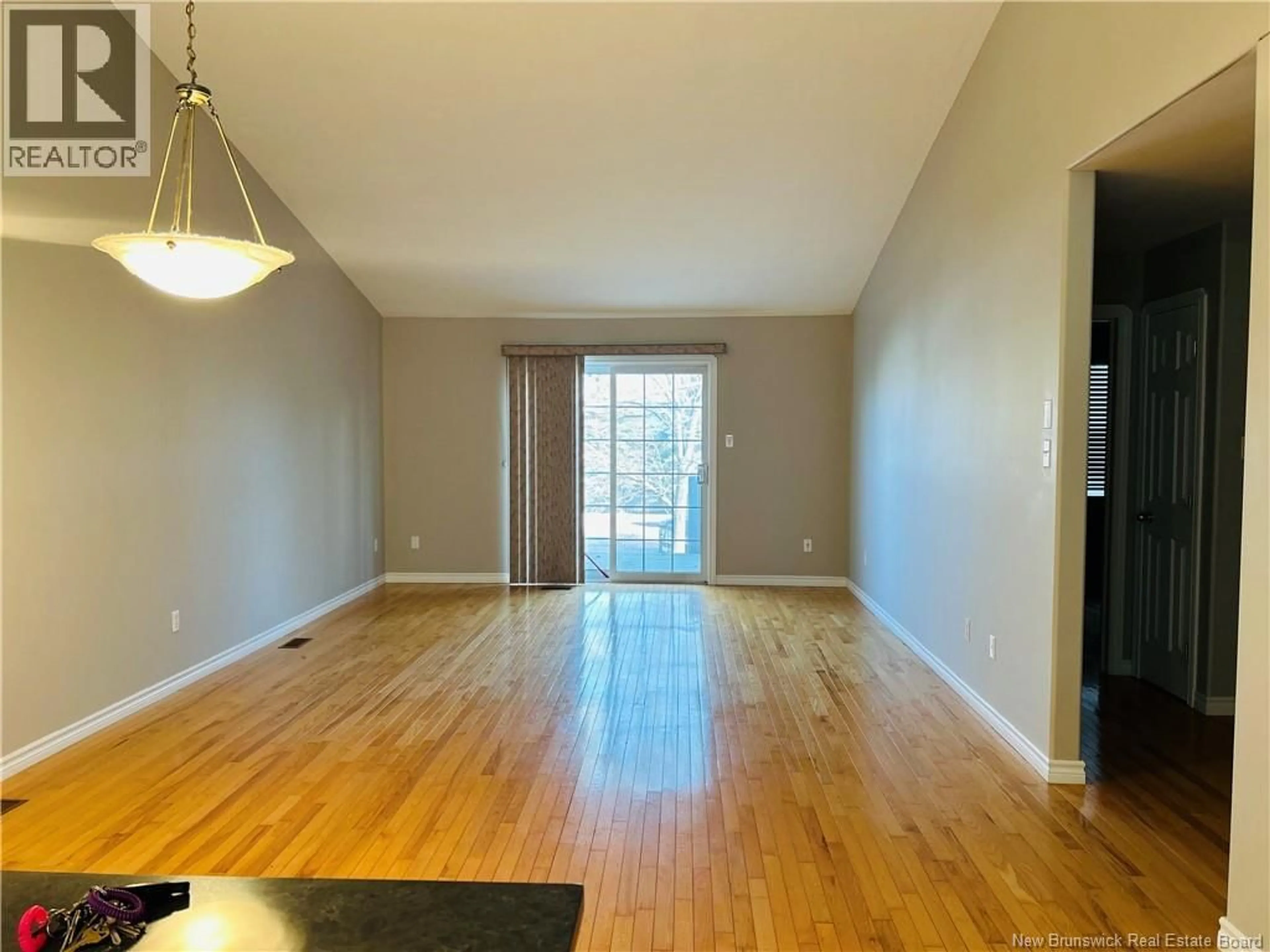 A pic of a room for 6 - 354 AMIRAULT STREET, Dieppe New Brunswick E1A1G6