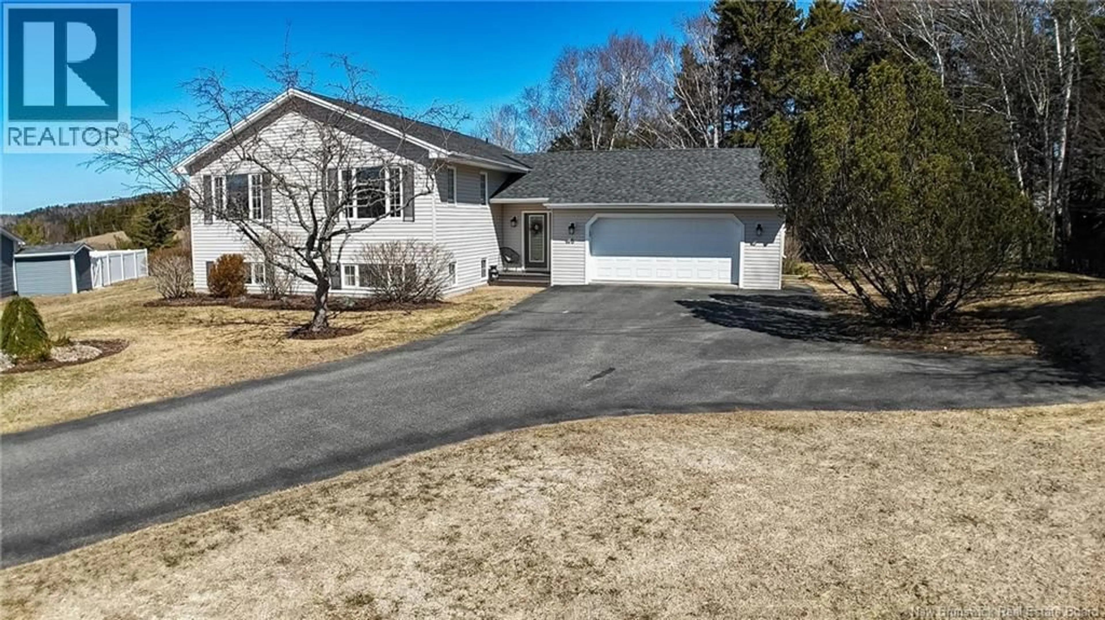 A pic from outside/outdoor area/front of a property/back of a property/a pic from drone, street for 6 BAYCREST DRIVE, Grand Bay-Westfield New Brunswick E5K2V4