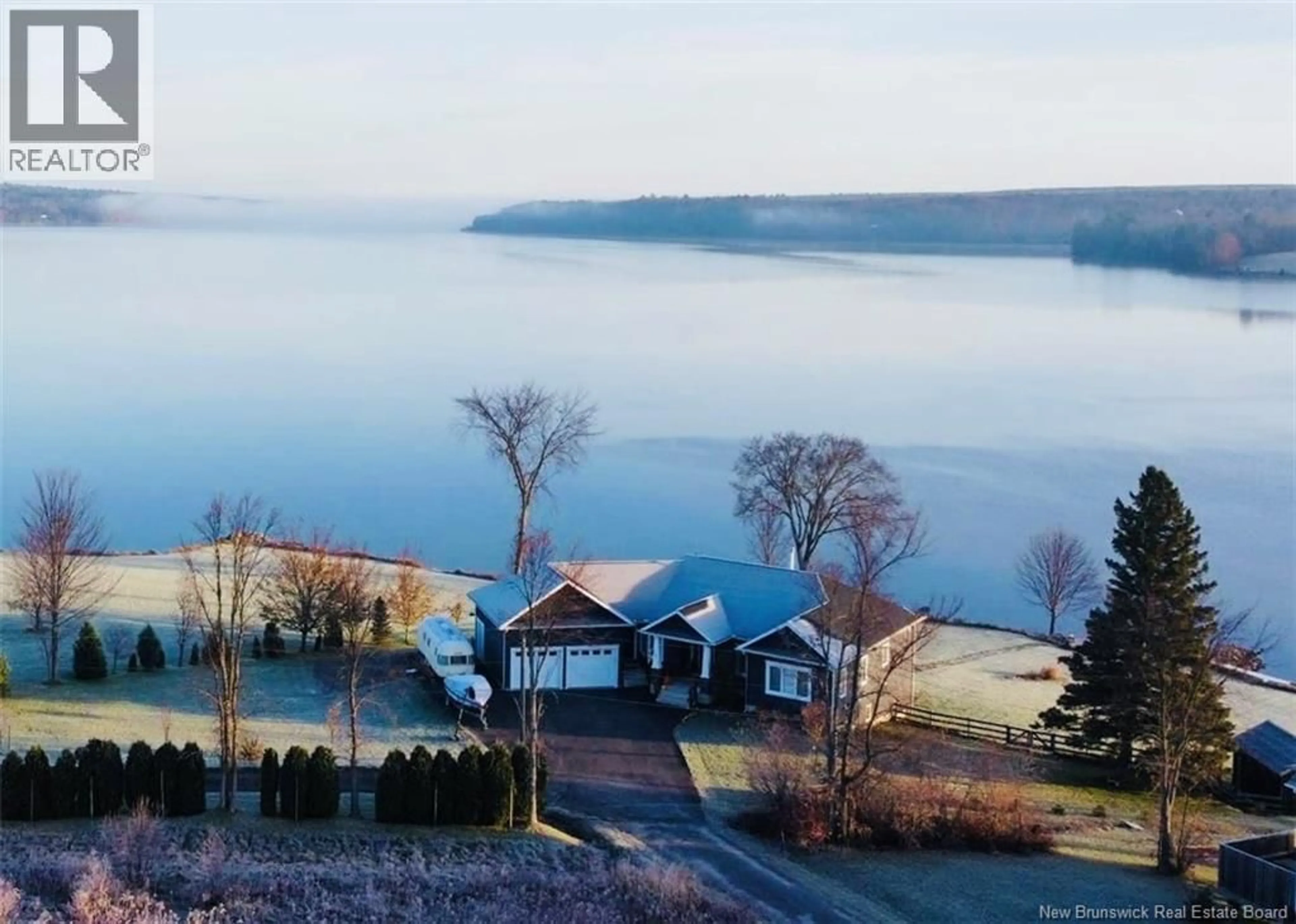 A pic from outside/outdoor area/front of a property/back of a property/a pic from drone, water/lake/river/ocean view for 50 SANDCASTLE LANE, Upper Kingsclear New Brunswick E3E0A4