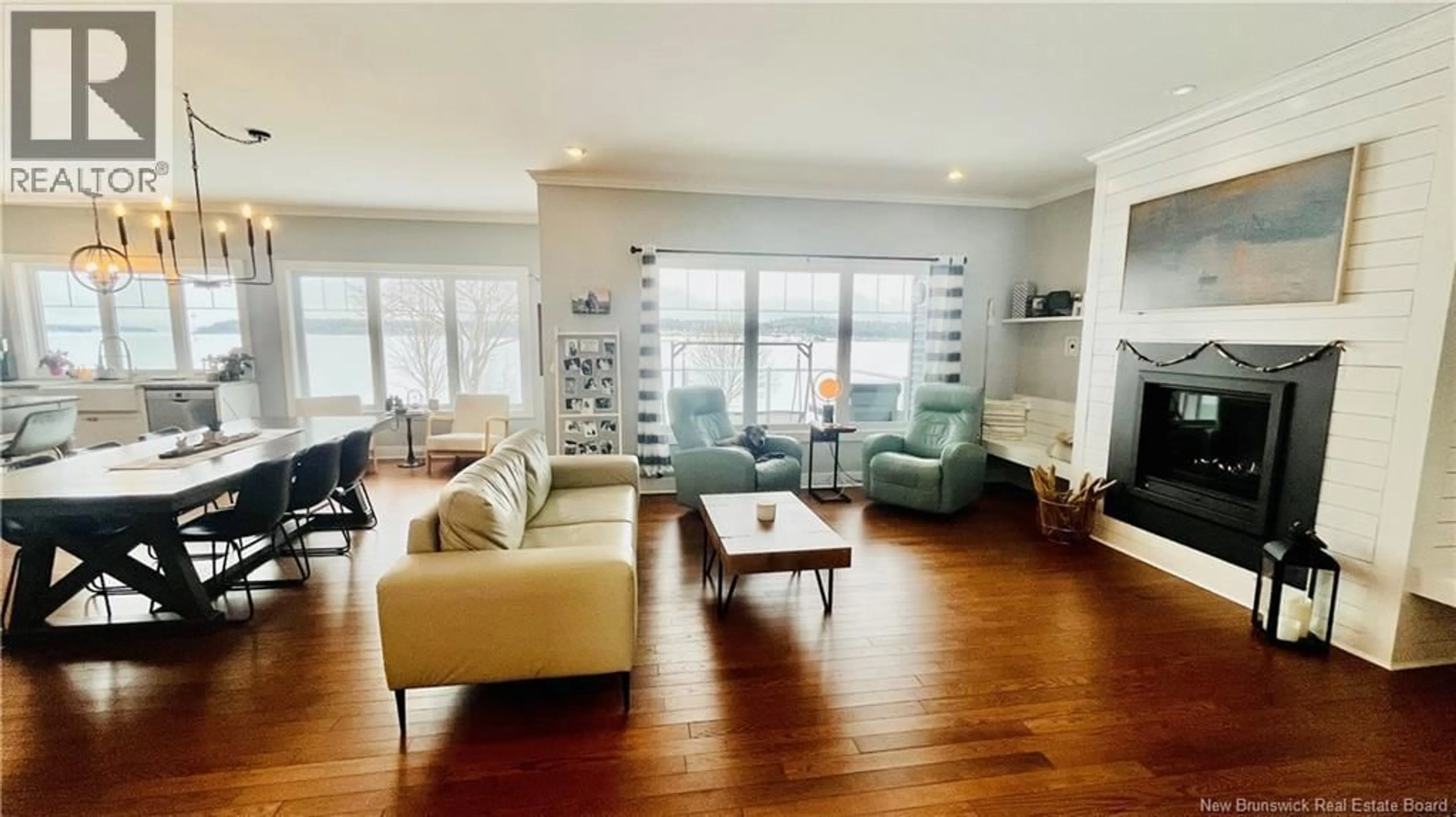 Living room with furniture, wood/laminate floor for 50 SANDCASTLE LANE, Upper Kingsclear New Brunswick E3E0A4
