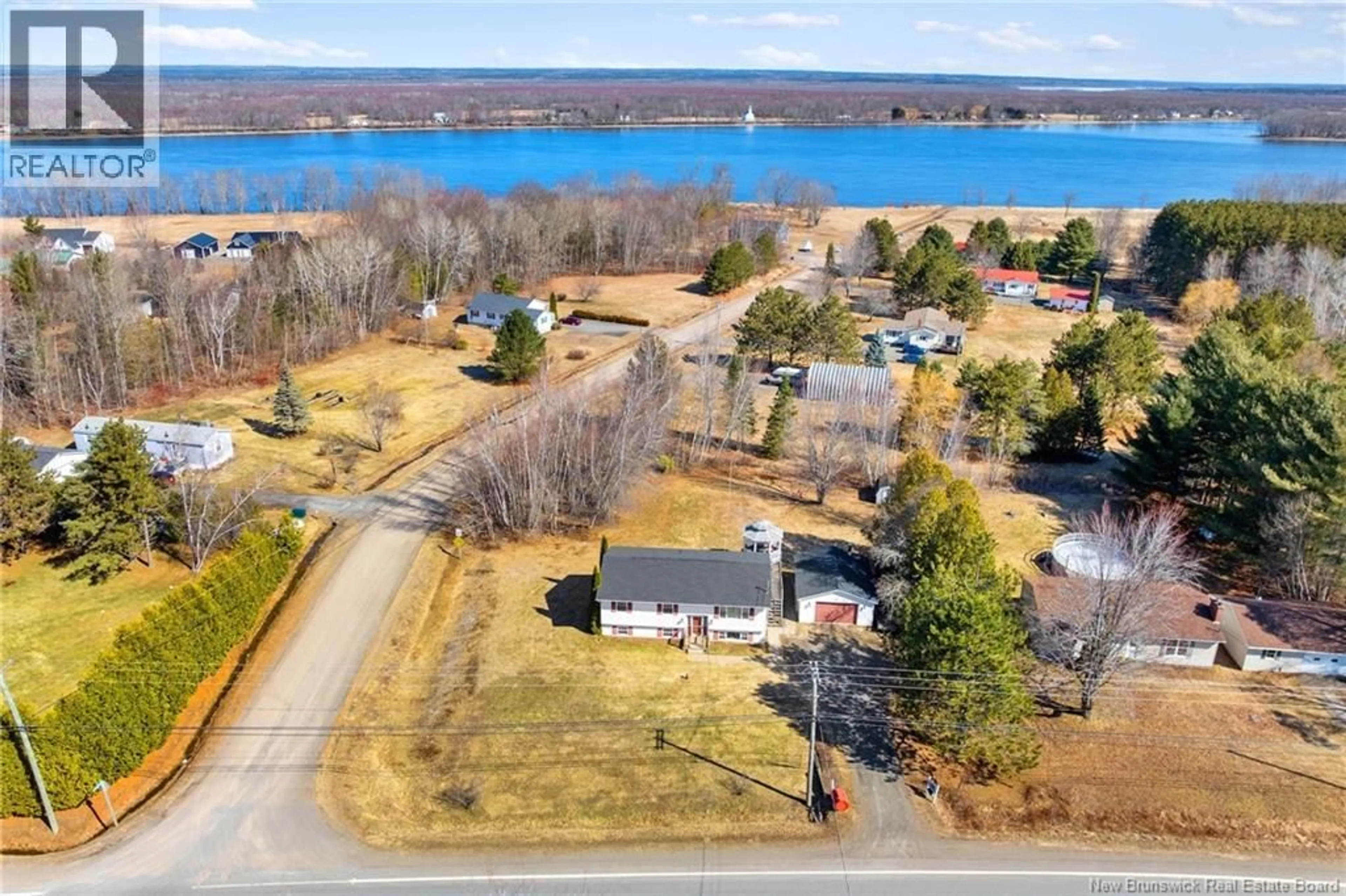 A pic from outside/outdoor area/front of a property/back of a property/a pic from drone, water/lake/river/ocean view for 457 ROUTE 102, Burton New Brunswick E2V3K3