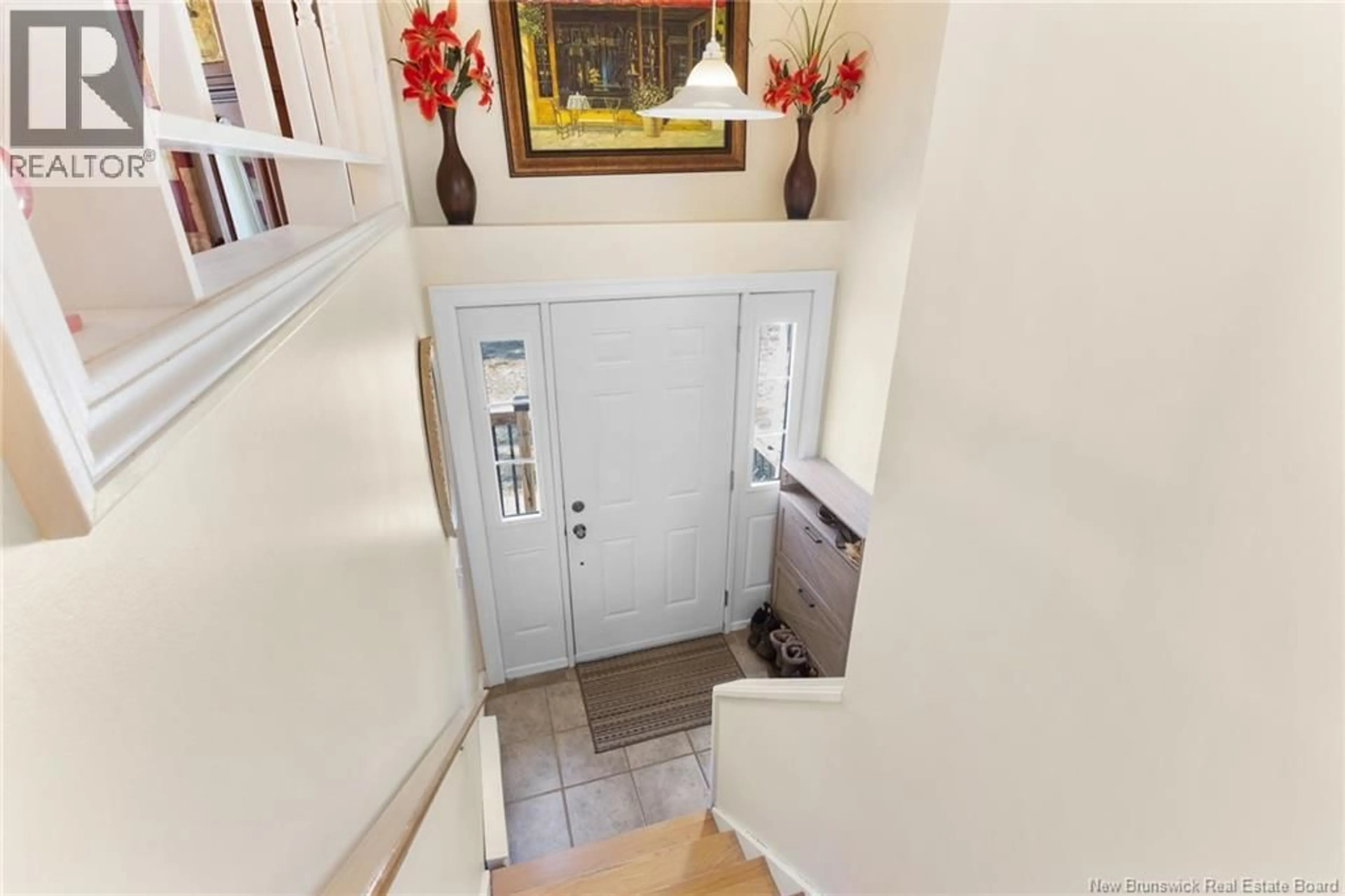 Indoor entryway for 457 ROUTE 102, Burton New Brunswick E2V3K3