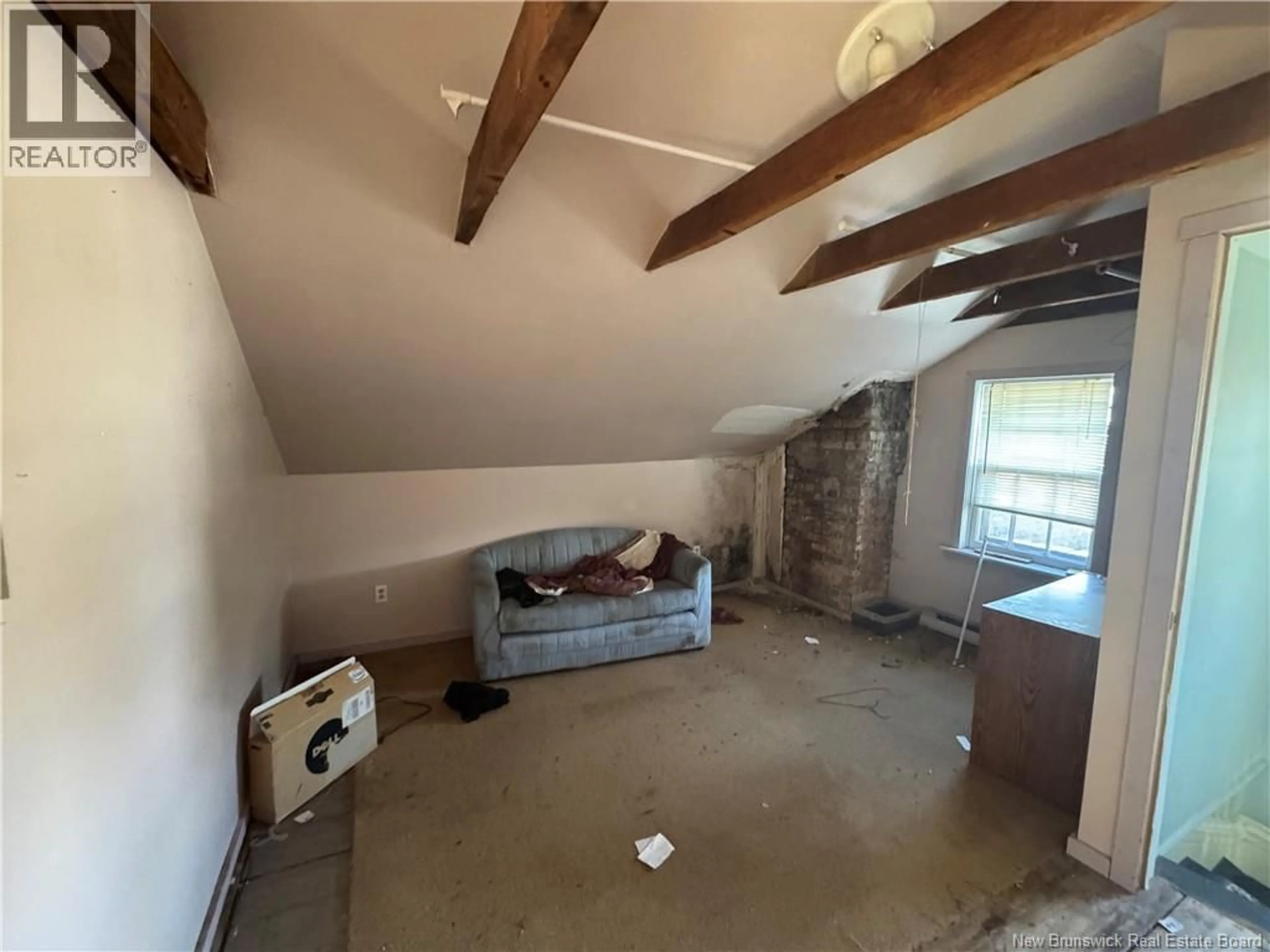 A pic of a room for 267 CHARLOTTE STREET, Saint John New Brunswick E2M1Y2