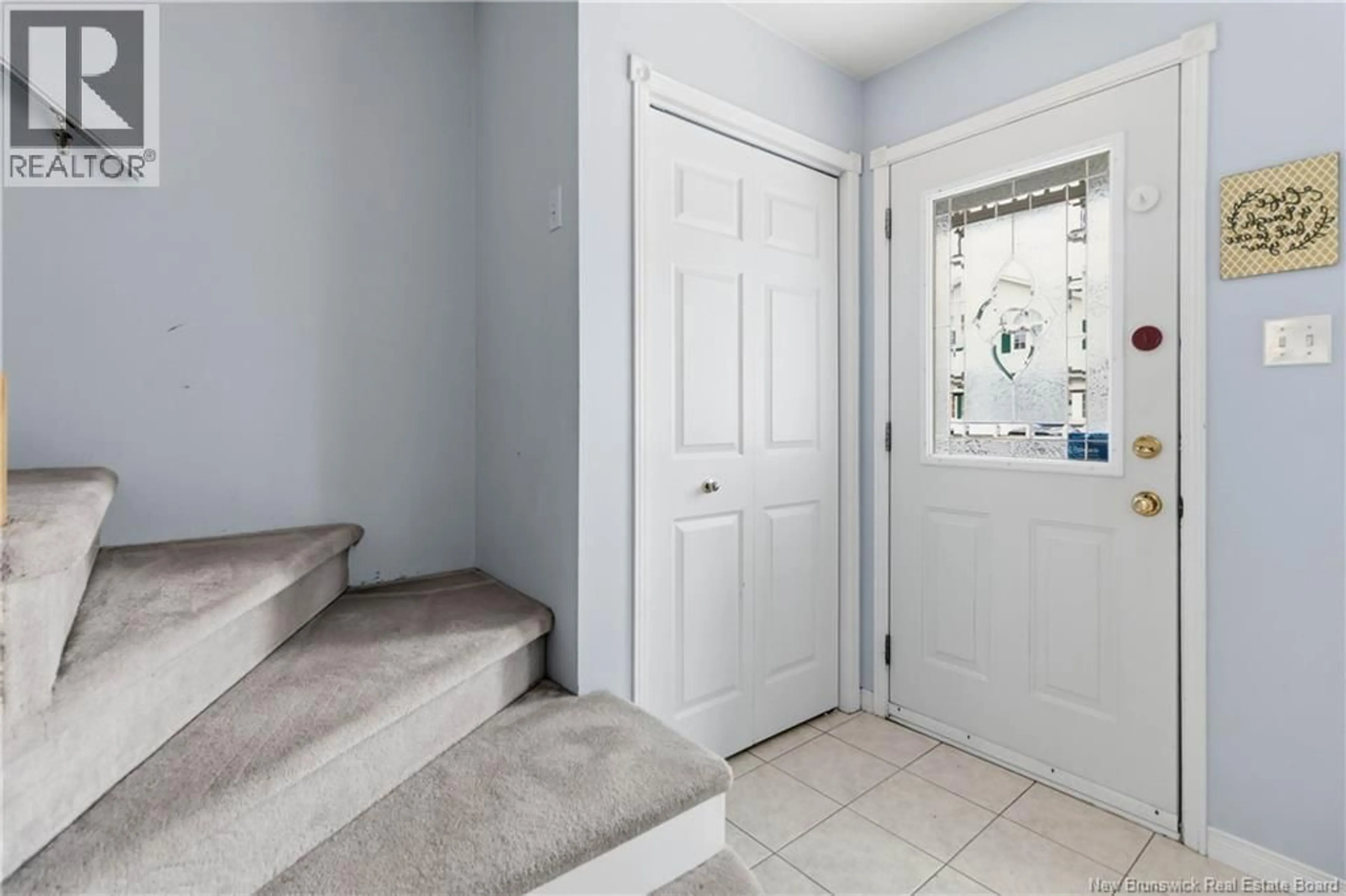 Indoor entryway for 9 - 237 OLD COACH ROAD, Riverview New Brunswick E1B5K1
