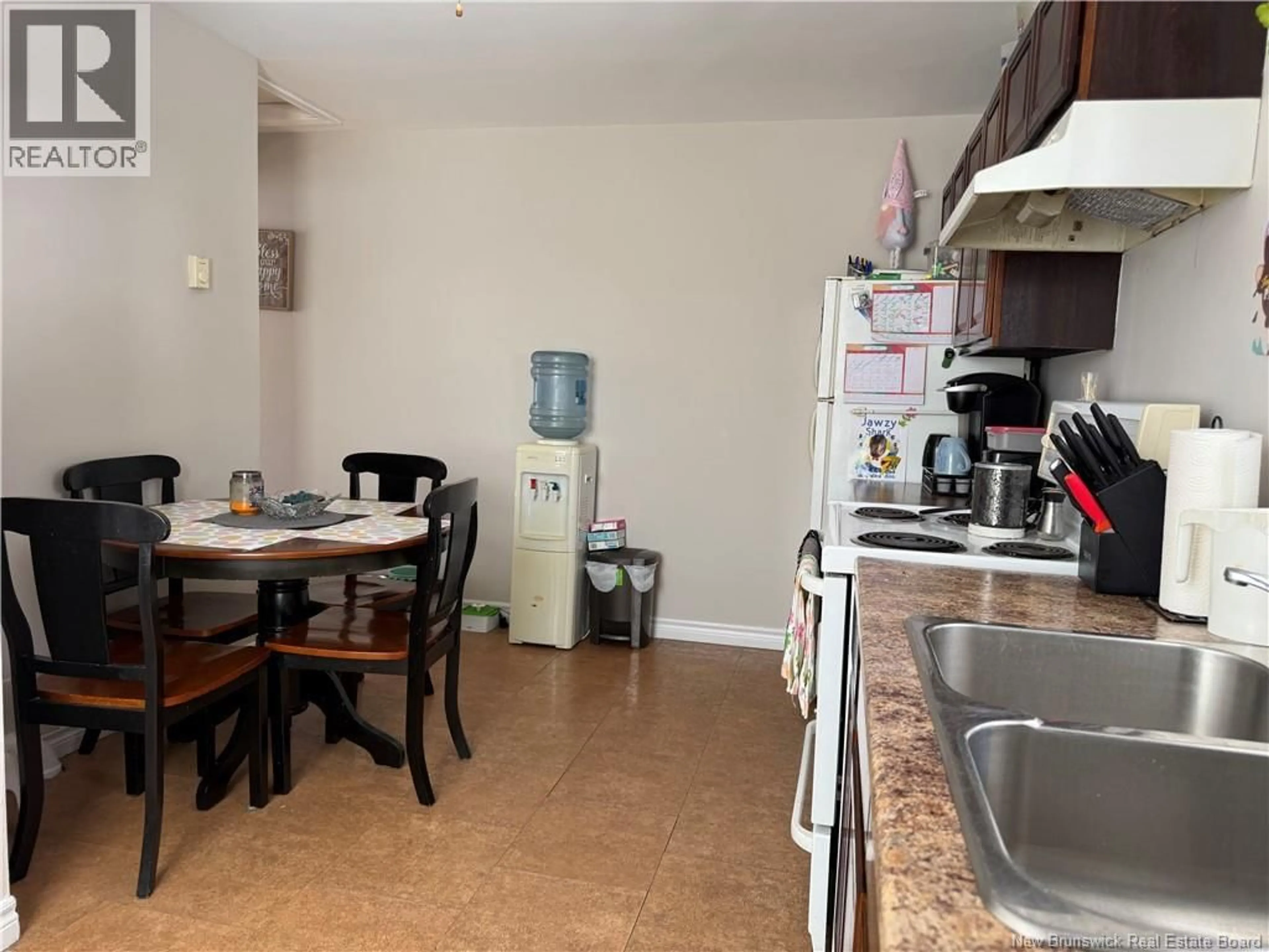 Standard kitchen, floor is not visible for 955 KING AVENUE, Bathurst New Brunswick E2A1R9