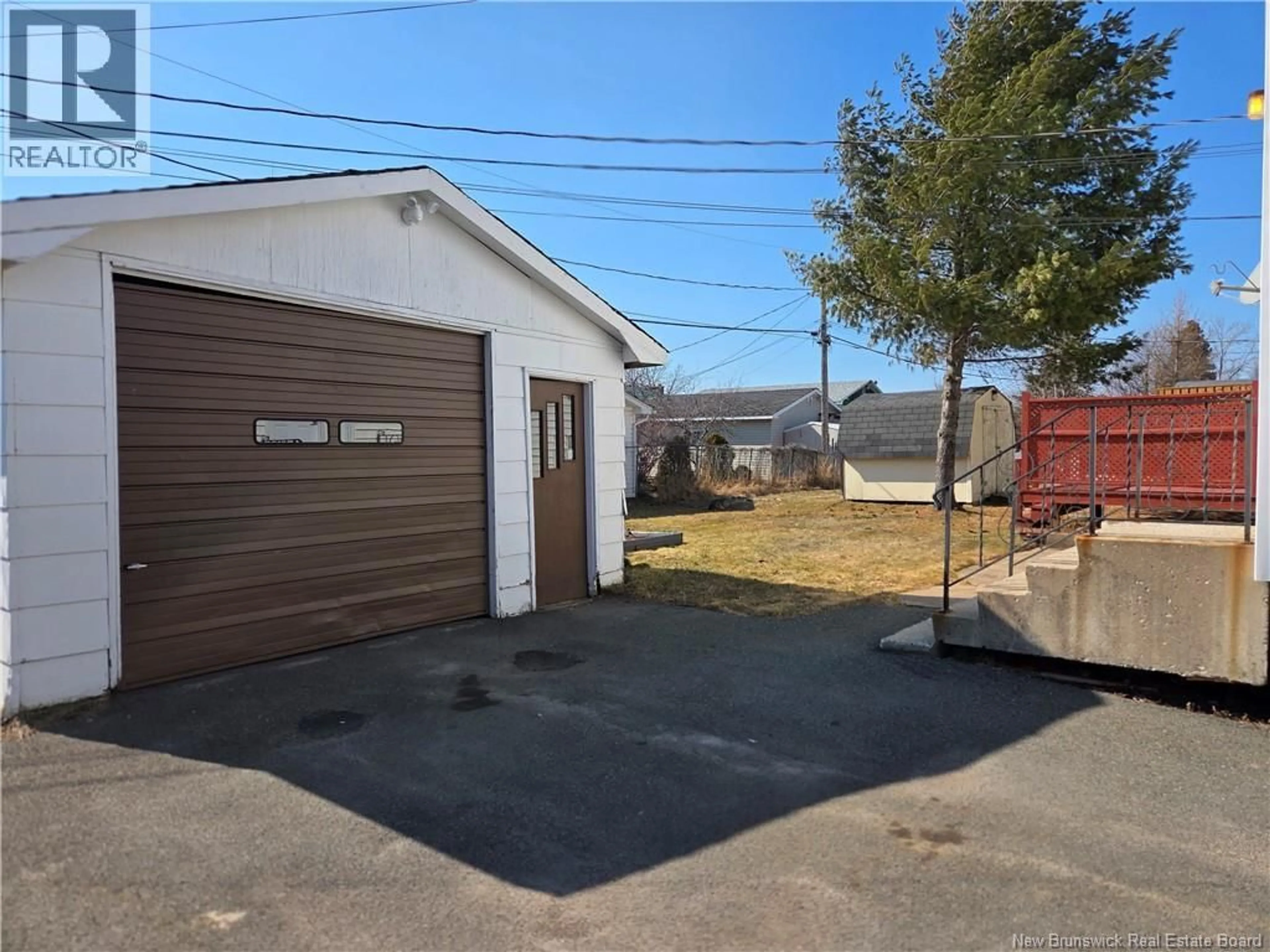 Unknown for 68-70 WHITNEY, Moncton New Brunswick E1C8C6