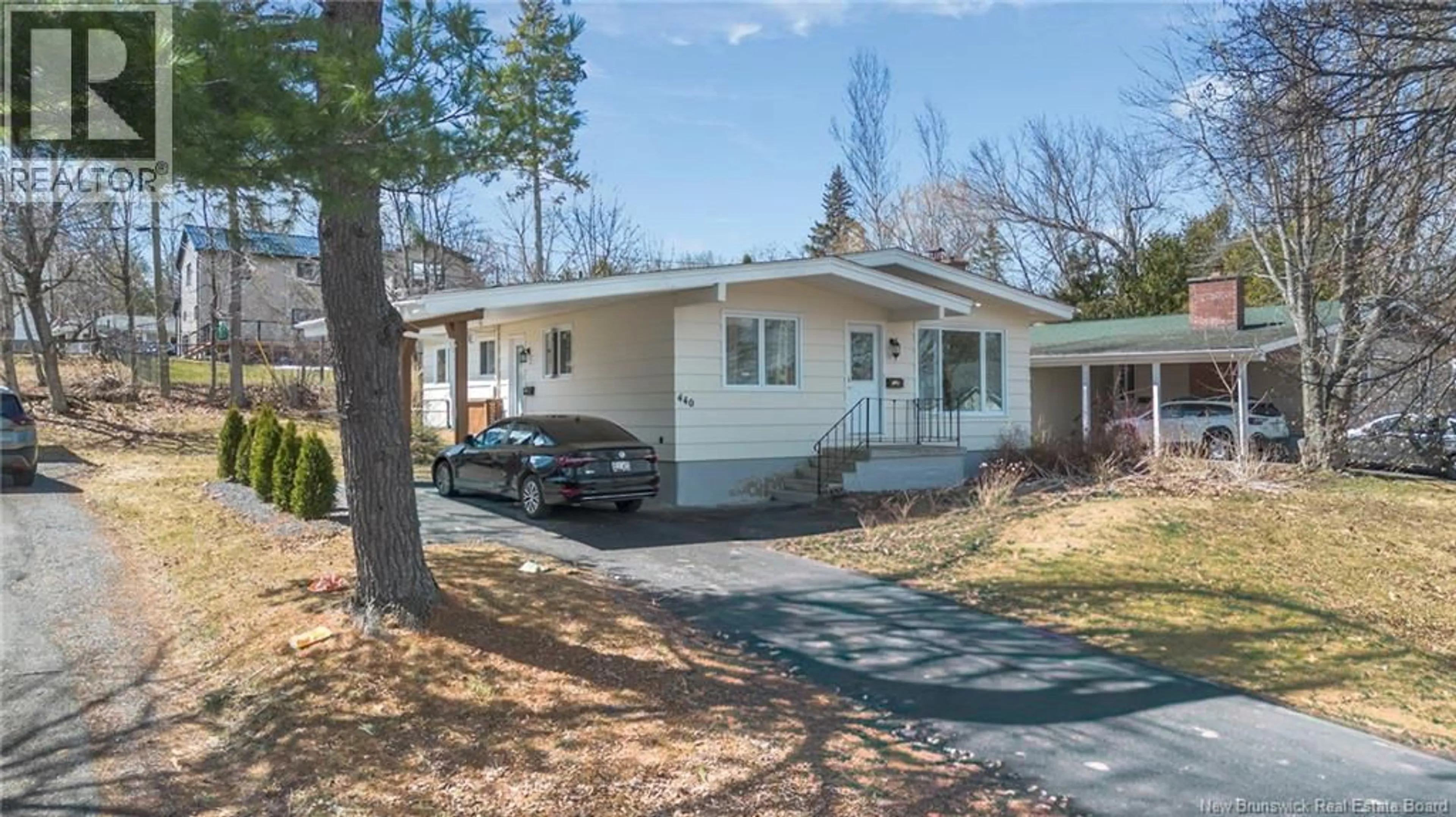Home with vinyl exterior material, street for 440 PEDERSON CRESCENT, Fredericton New Brunswick E3B2Z2