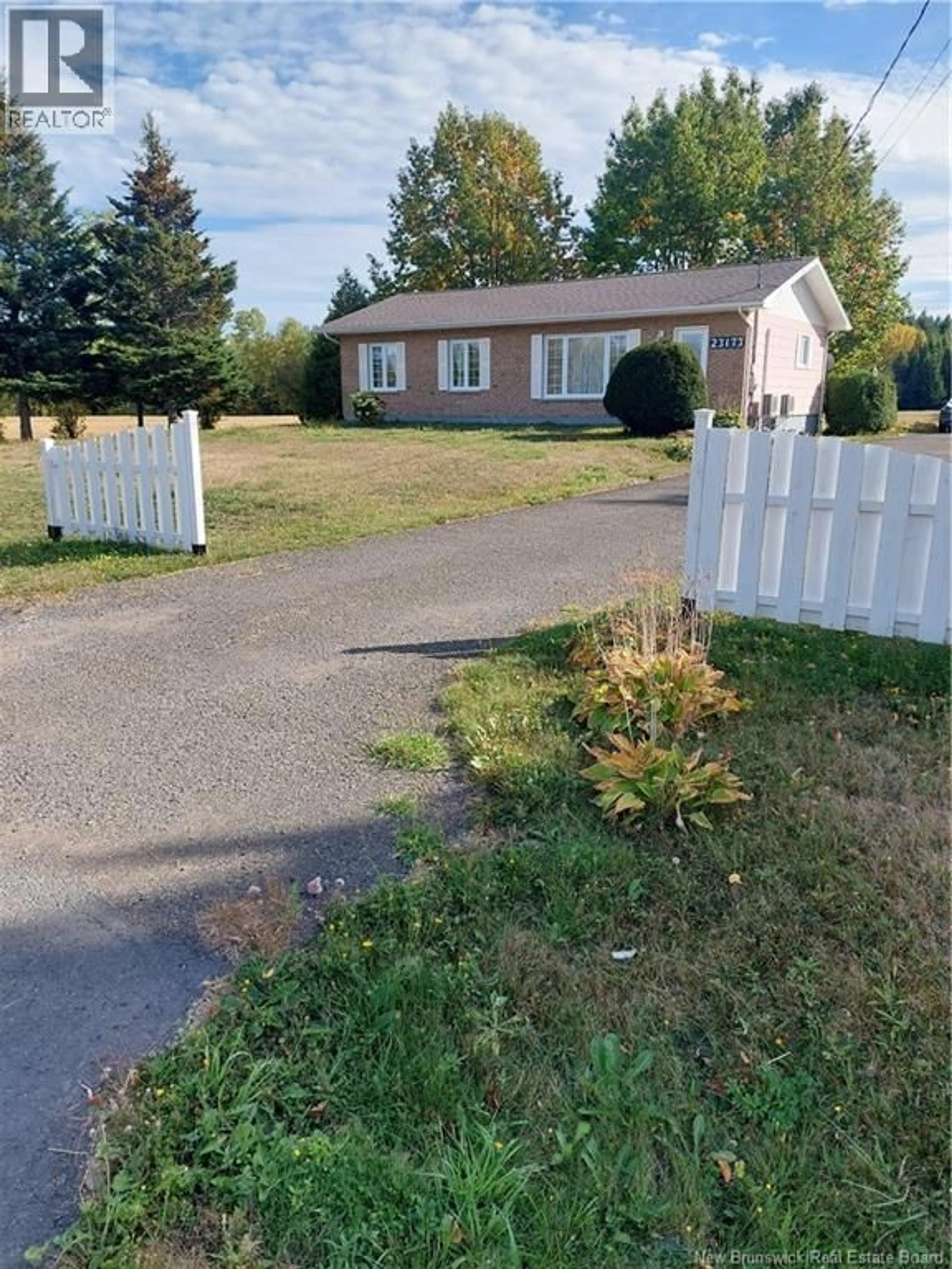 A pic from outside/outdoor area/front of a property/back of a property/a pic from drone, street for 23173 ROUTE 134, Nash Creek New Brunswick E8G1B7