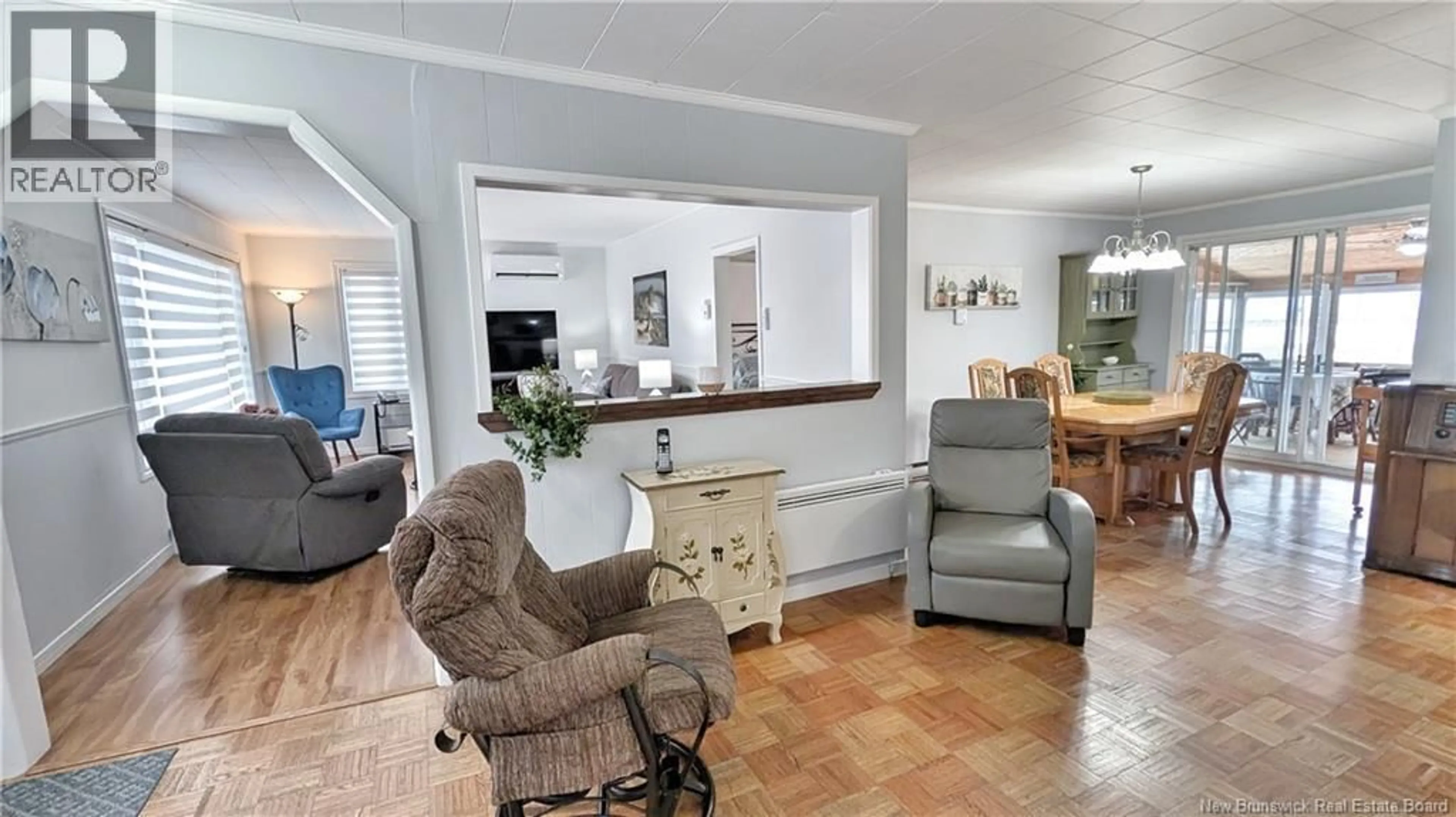 Living room with furniture, ceramic/tile floor for 741 NB-320, Anse-Bleue New Brunswick E8N2C9