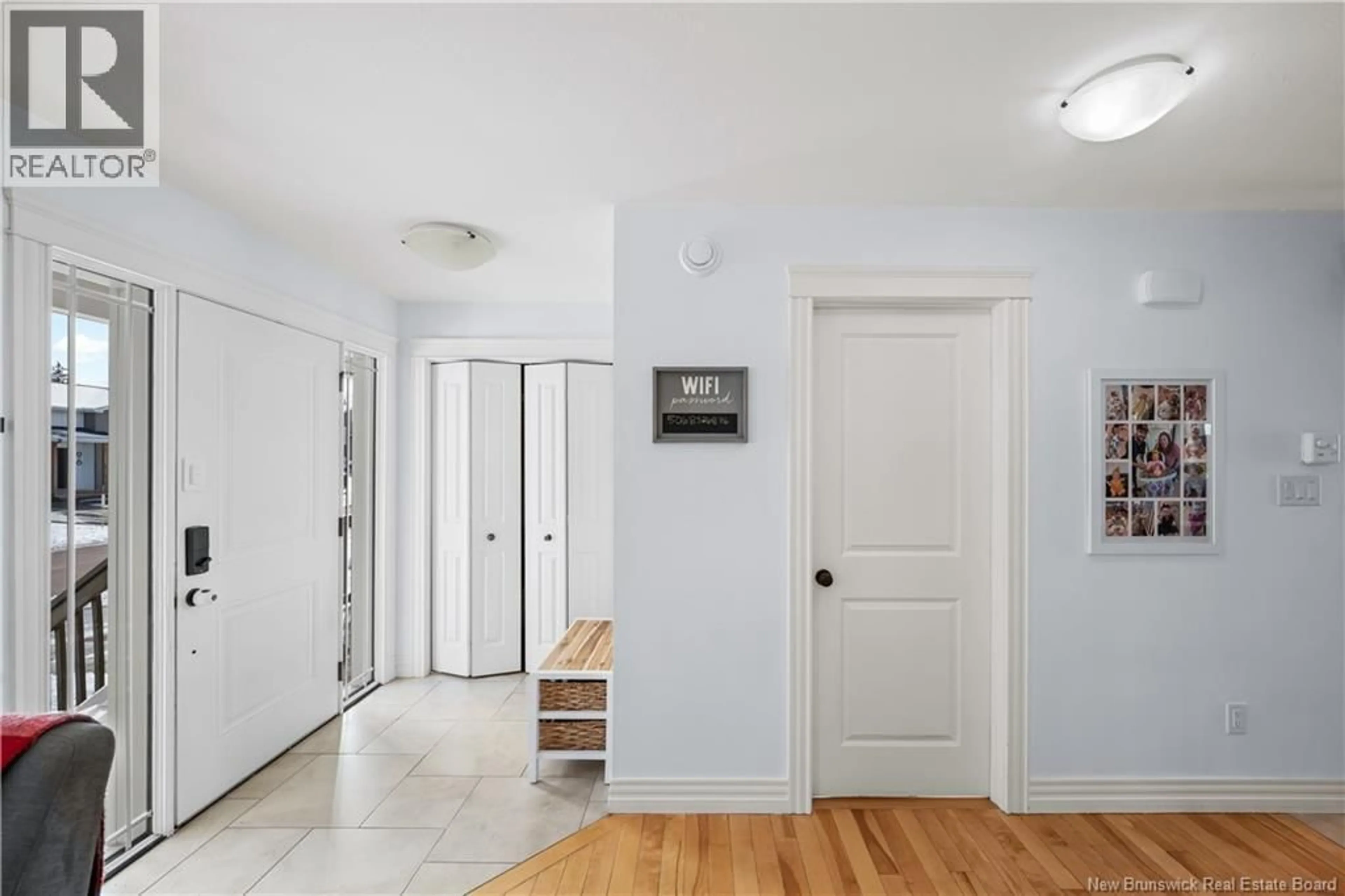 Indoor entryway for 91 SEBASTIEN STREET, Shediac New Brunswick E4P0K7