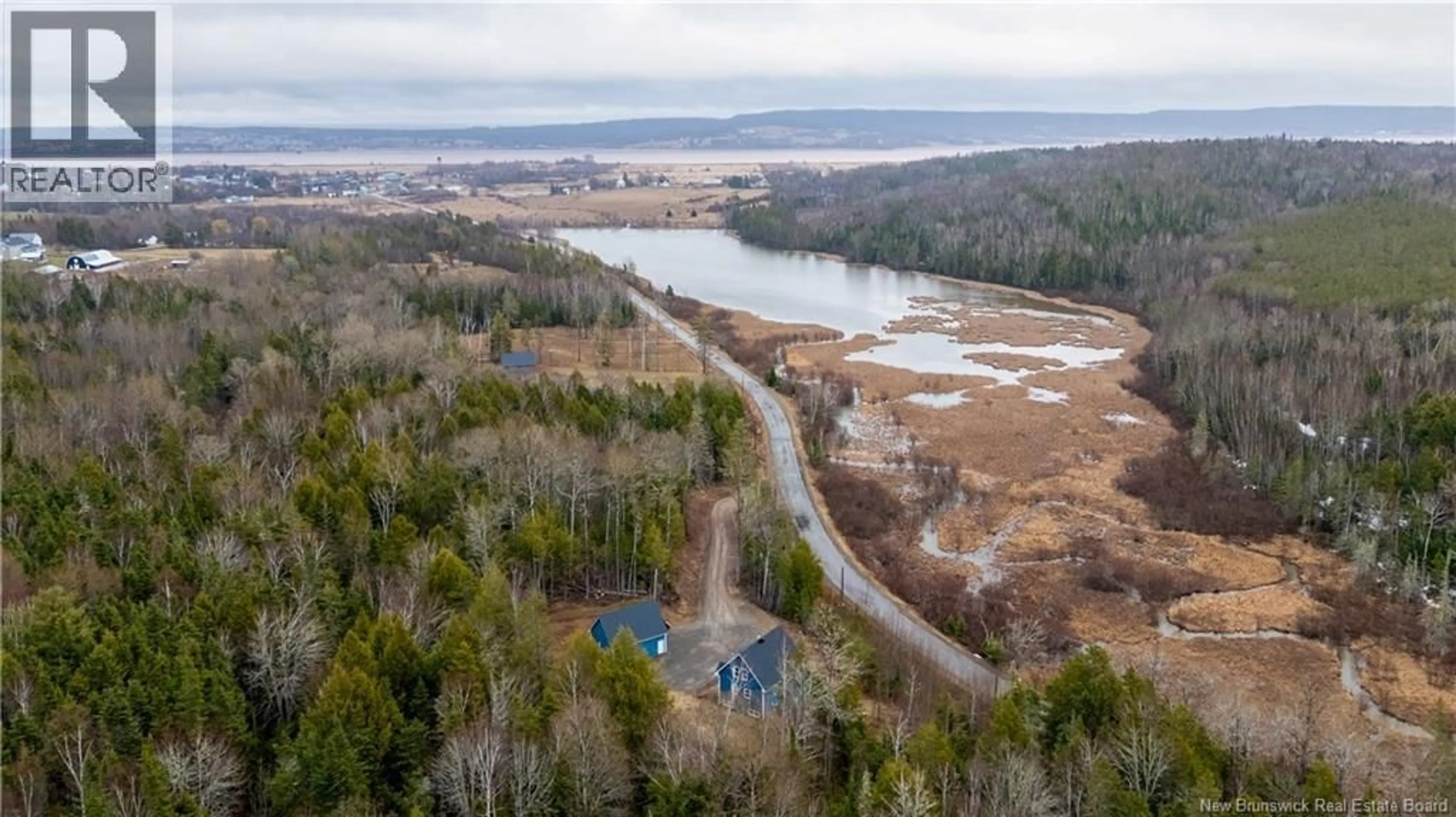 A pic from outside/outdoor area/front of a property/back of a property/a pic from drone, water/lake/river/ocean view for 281 GOLF CLUB ROAD, Hillsborough New Brunswick E4H2T8