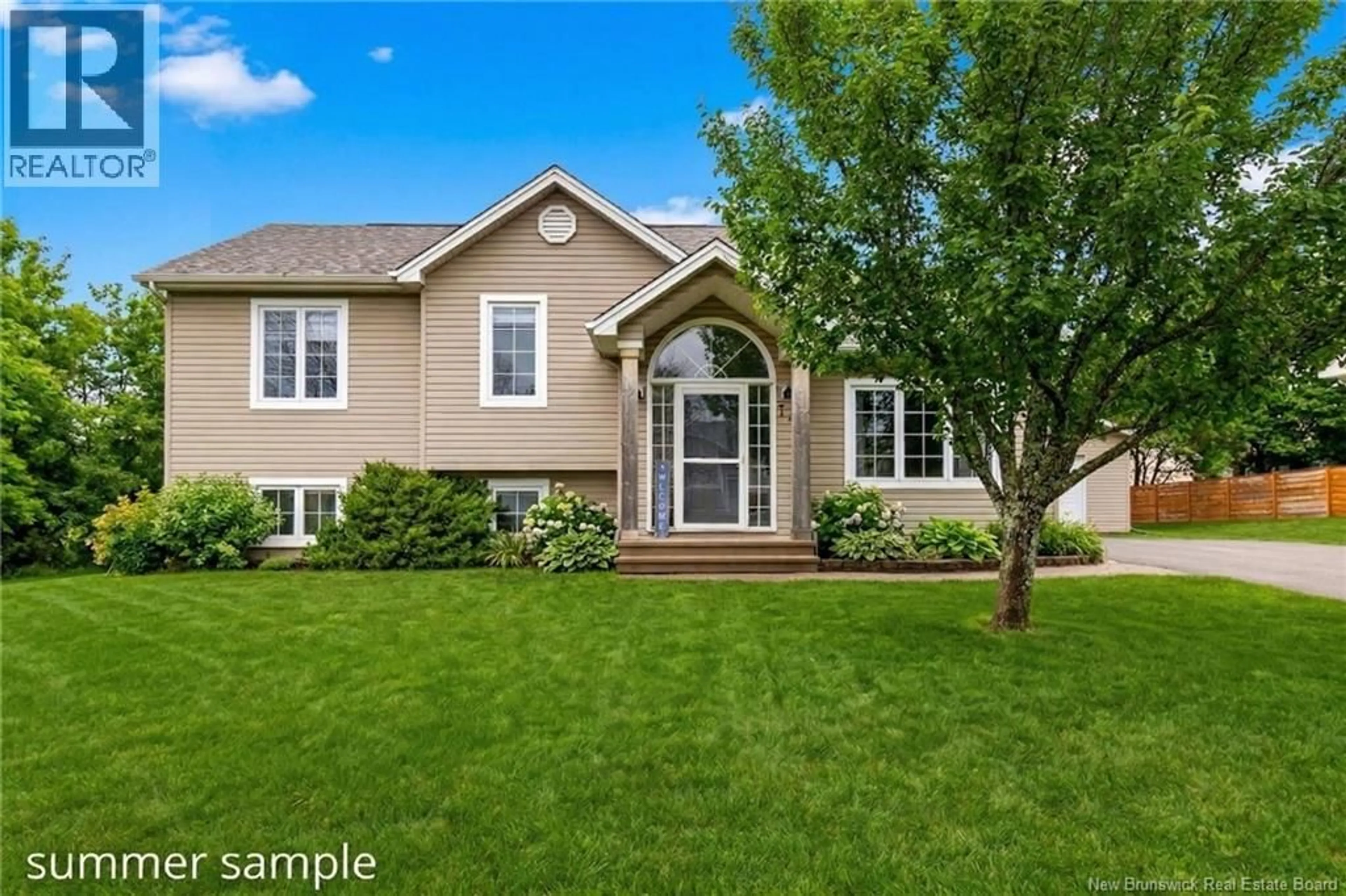 Home with vinyl exterior material, street for 74 ANIK, Dieppe New Brunswick E1A7T6