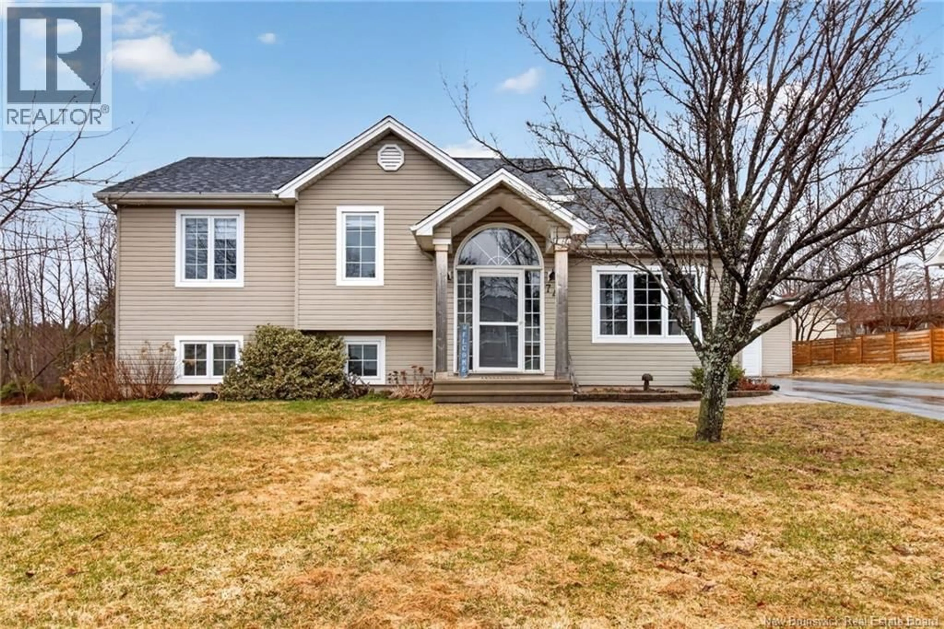 Home with vinyl exterior material, street for 74 ANIK, Dieppe New Brunswick E1A7T6