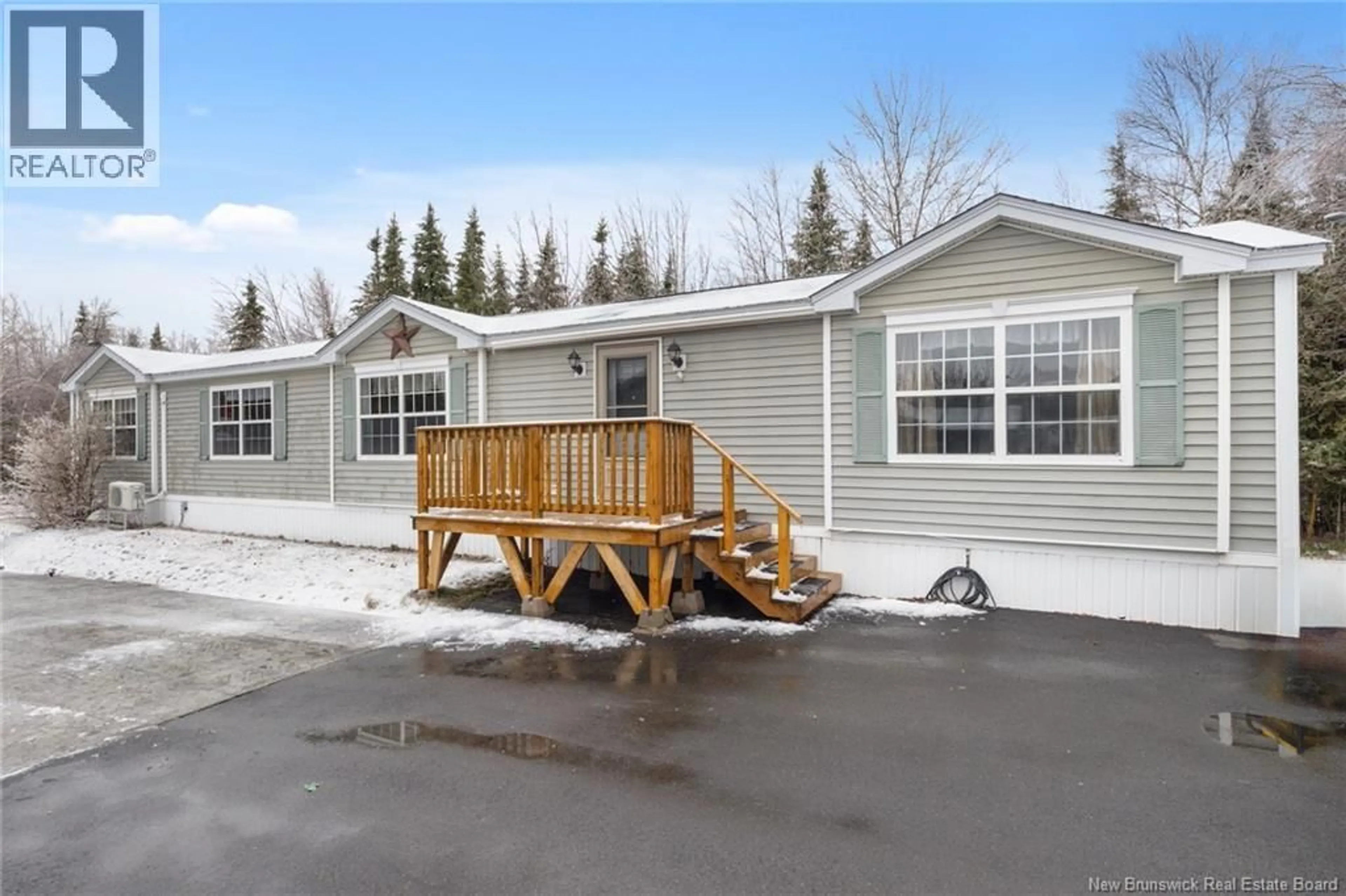 Home with vinyl exterior material, unknown for 11 WENDY CRECENT, Rusagonis New Brunswick E3B8X9