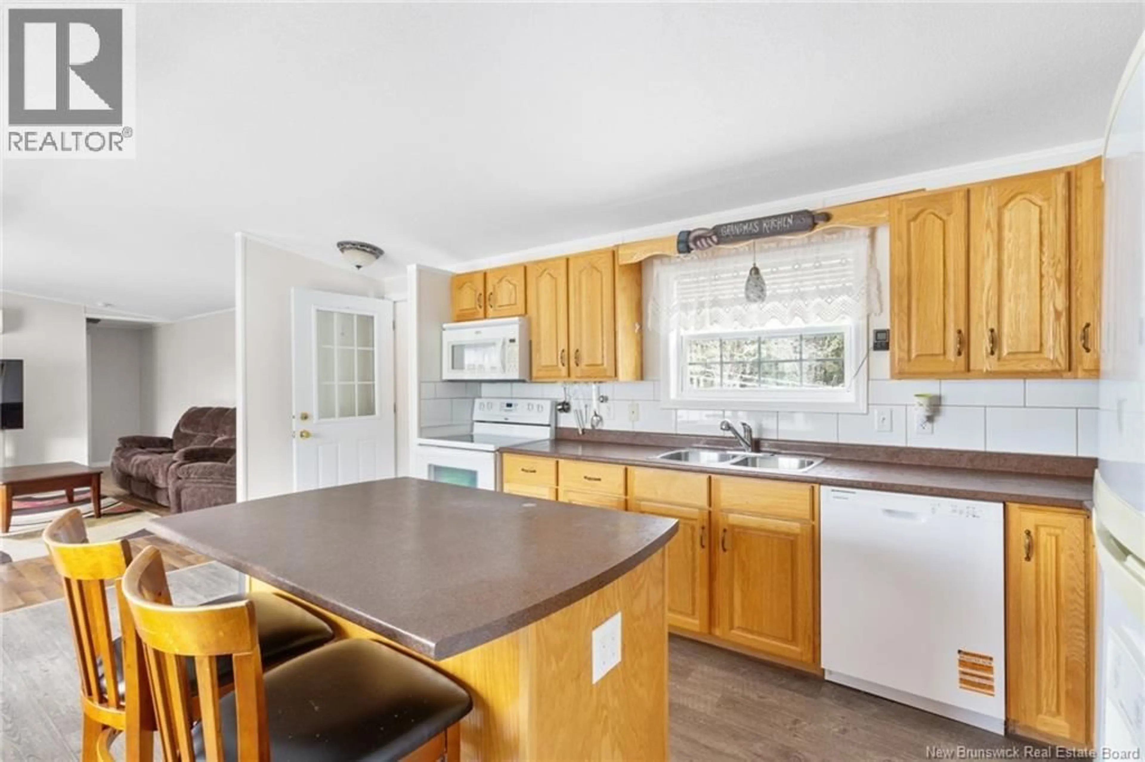Open concept kitchen, unknown for 11 WENDY CRECENT, Rusagonis New Brunswick E3B8X9
