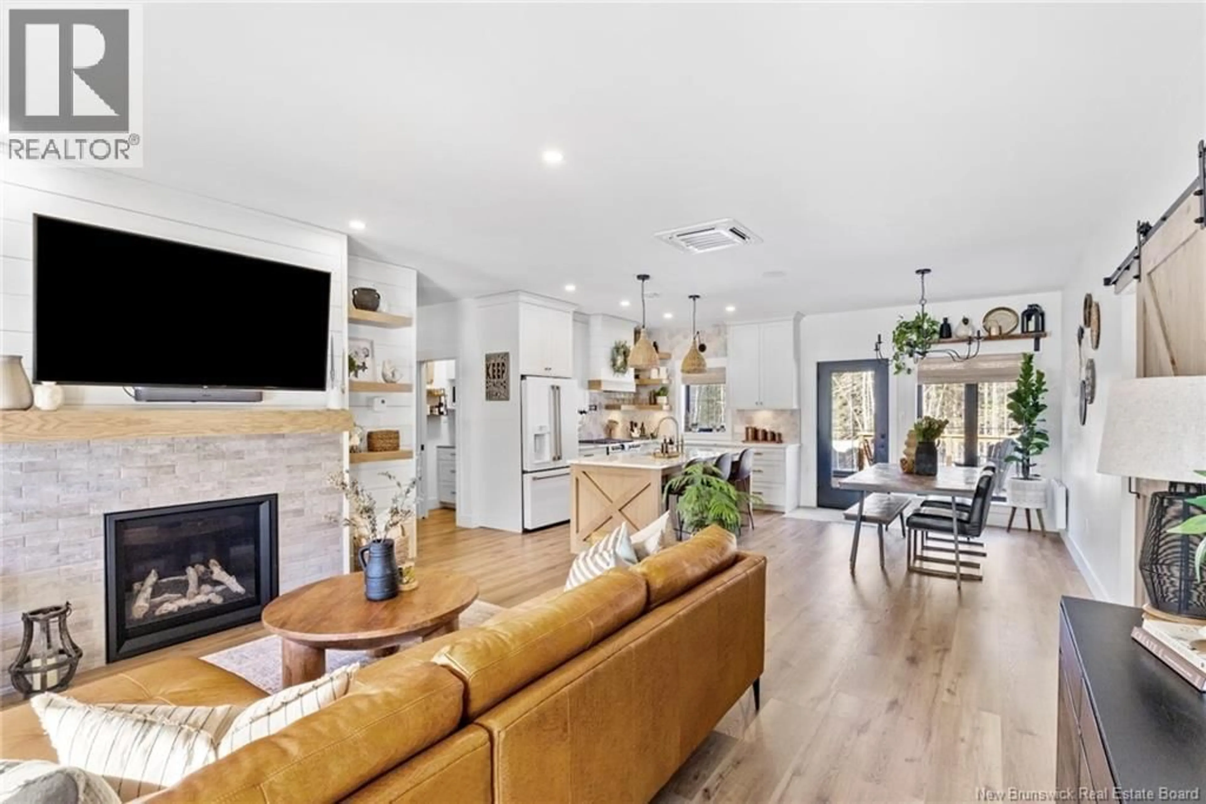 Unknown for 43 LAKESIDE DRIVE, Killarney Road New Brunswick E3A9Z7