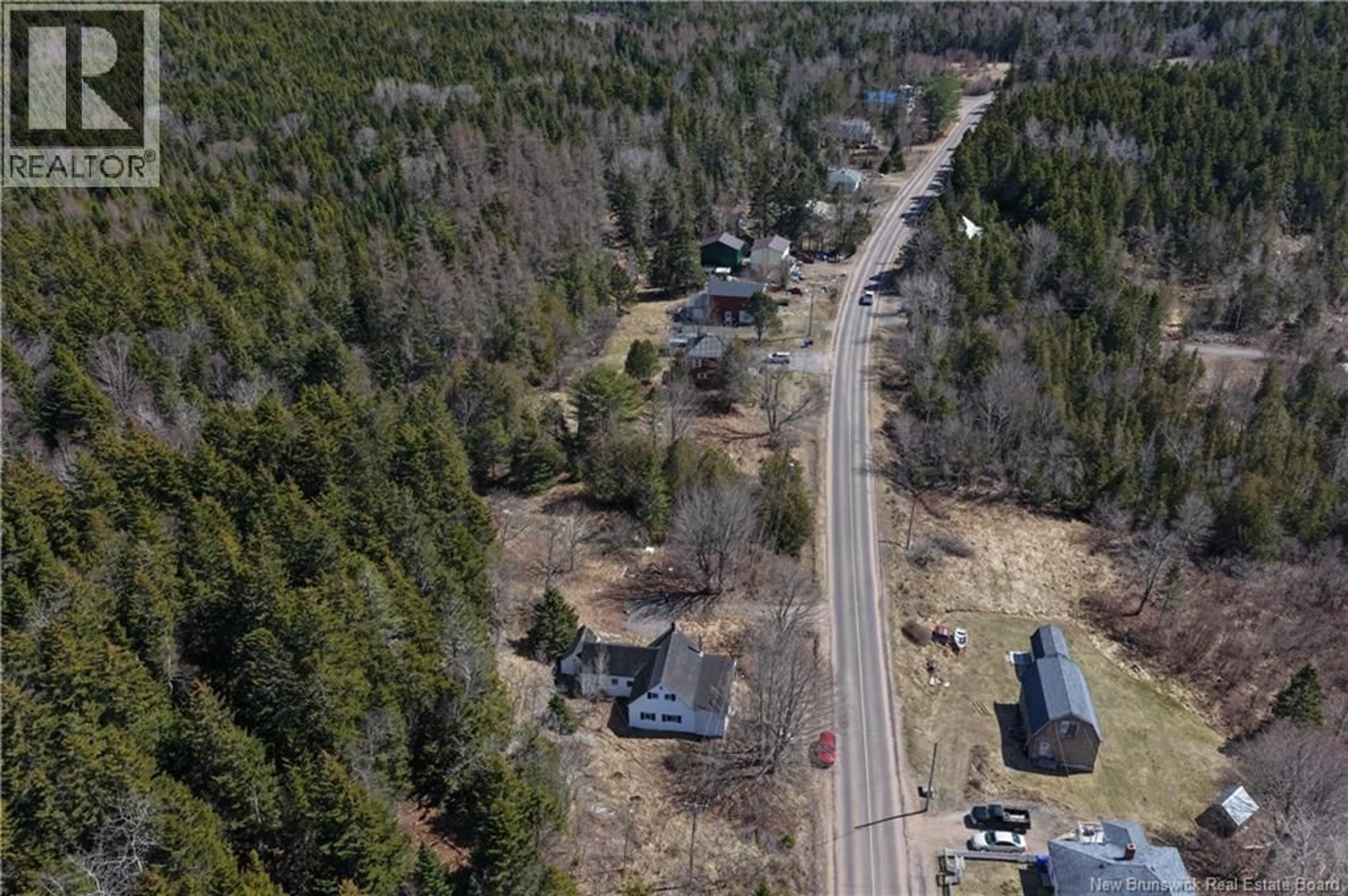 A pic from outside/outdoor area/front of a property/back of a property/a pic from drone, street for 971 RTE 772, Fairhaven New Brunswick E3L1P2