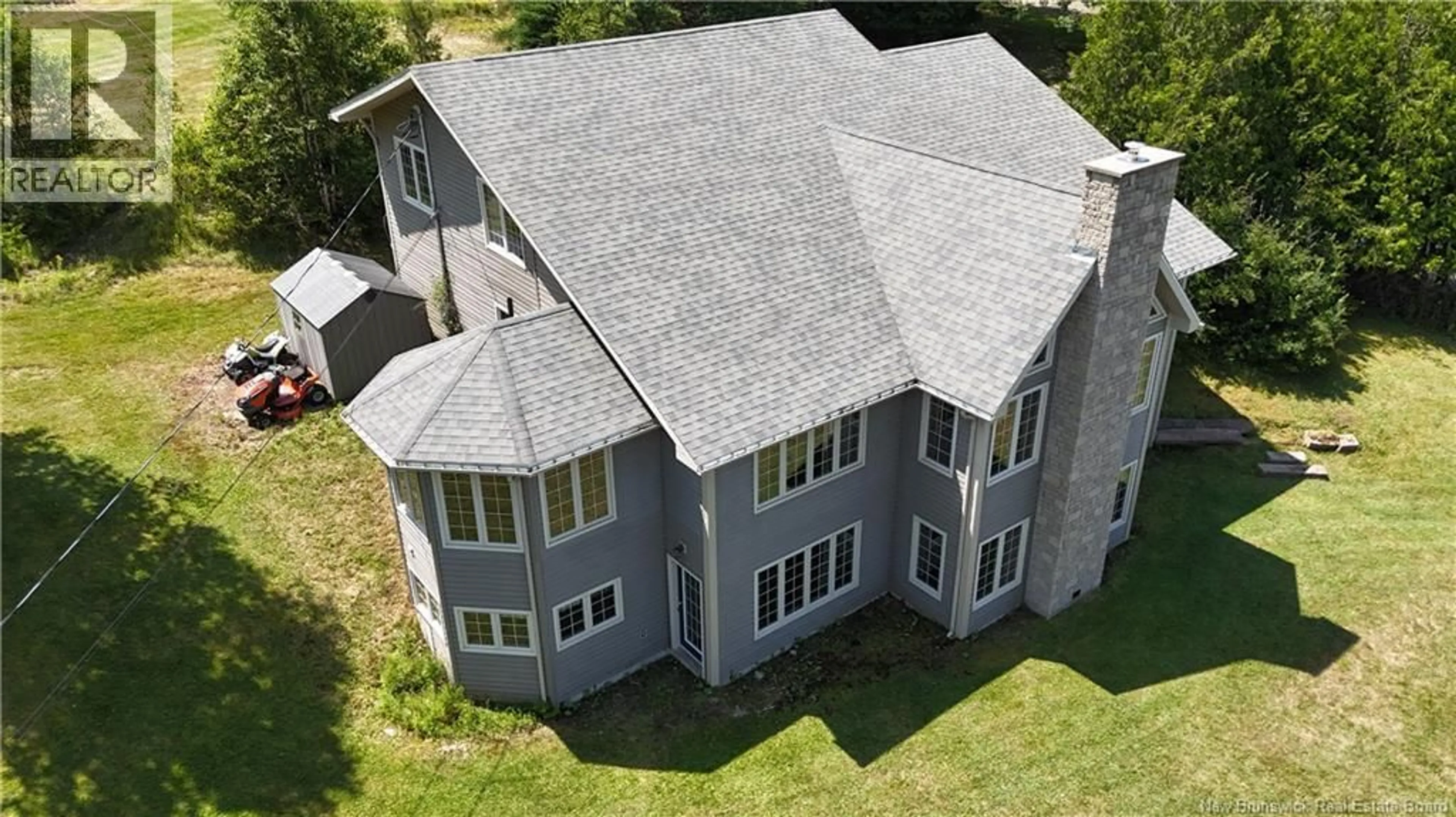 A pic from outside/outdoor area/front of a property/back of a property/a pic from drone, building for 96 BRUNSWICK STREET, St George New Brunswick E5C1A9