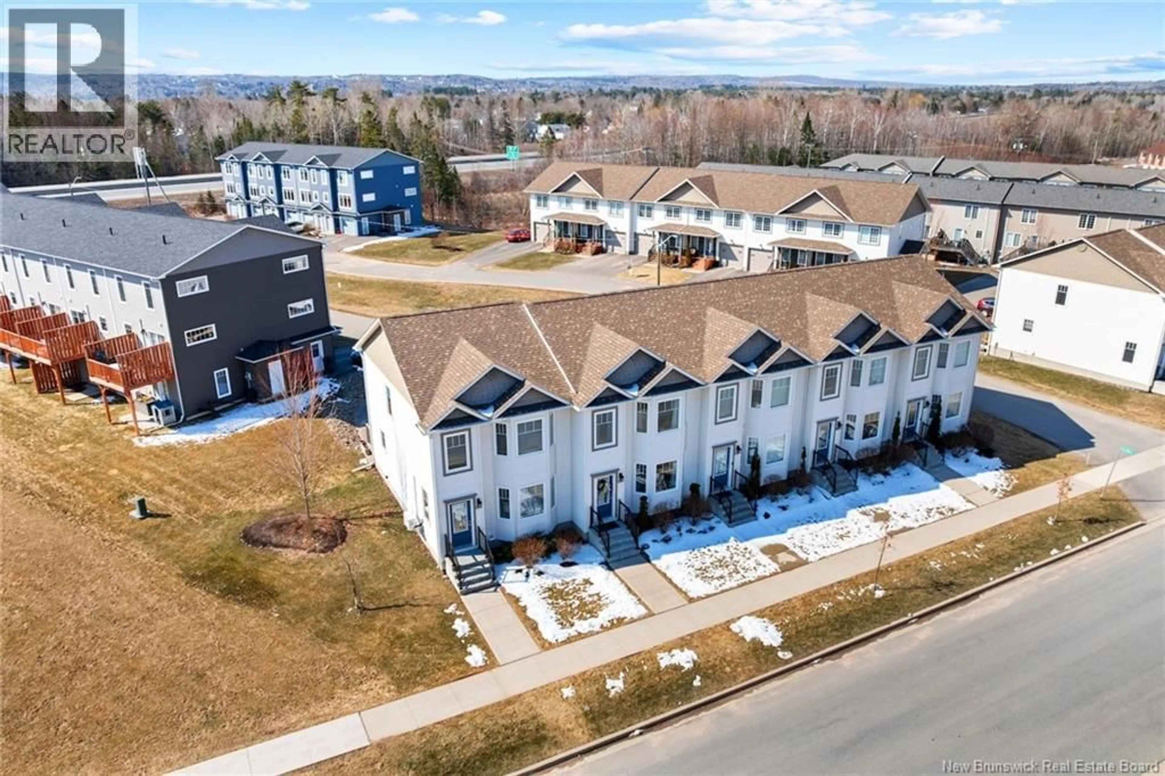 A pic from outside/outdoor area/front of a property/back of a property/a pic from drone, unknown for 150 MIA CIRCLE, Fredericton New Brunswick E3A7N5