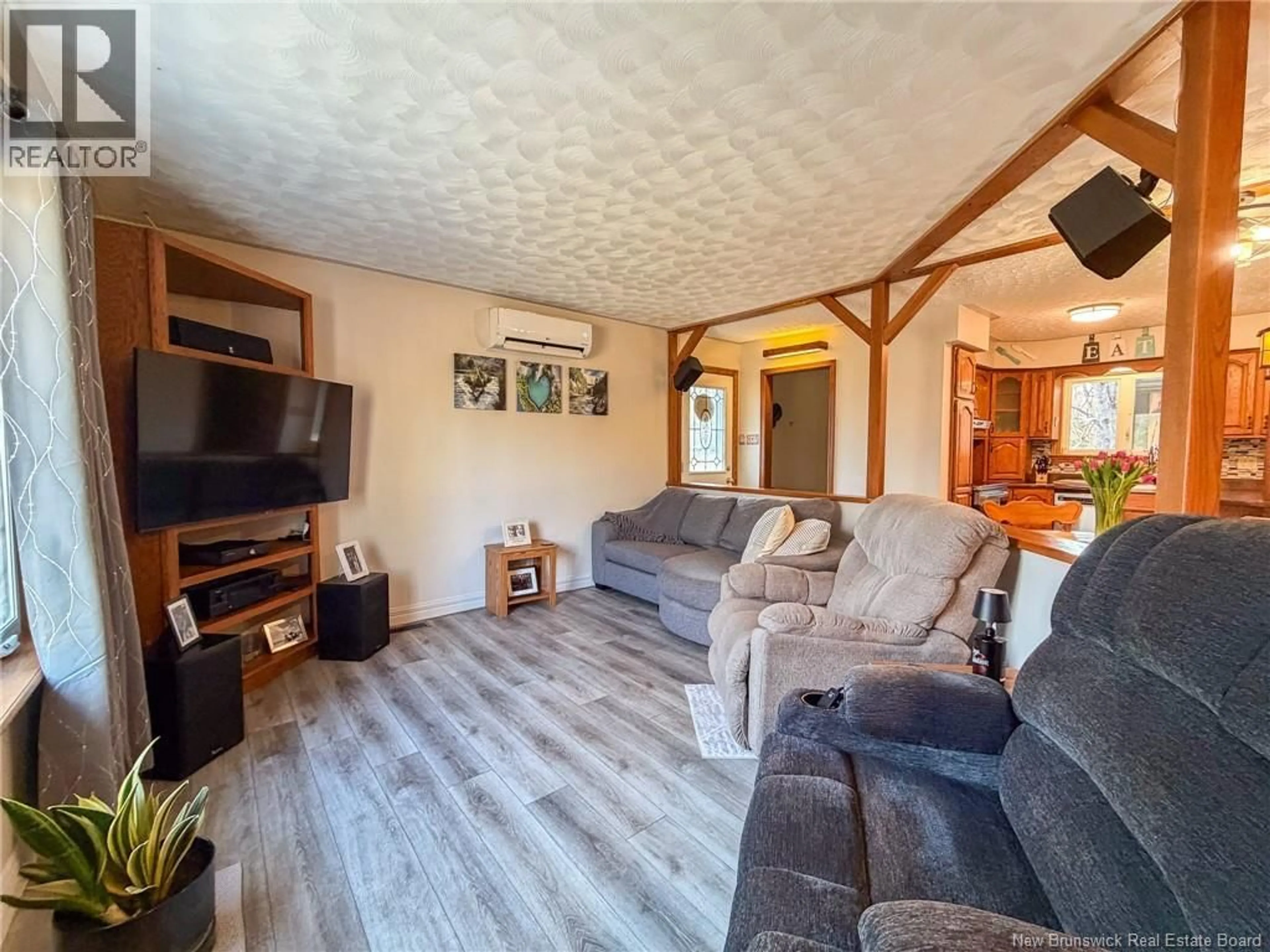 Living room with furniture, unknown for 22 MAST ROAD, Tracyville New Brunswick E5L2W1