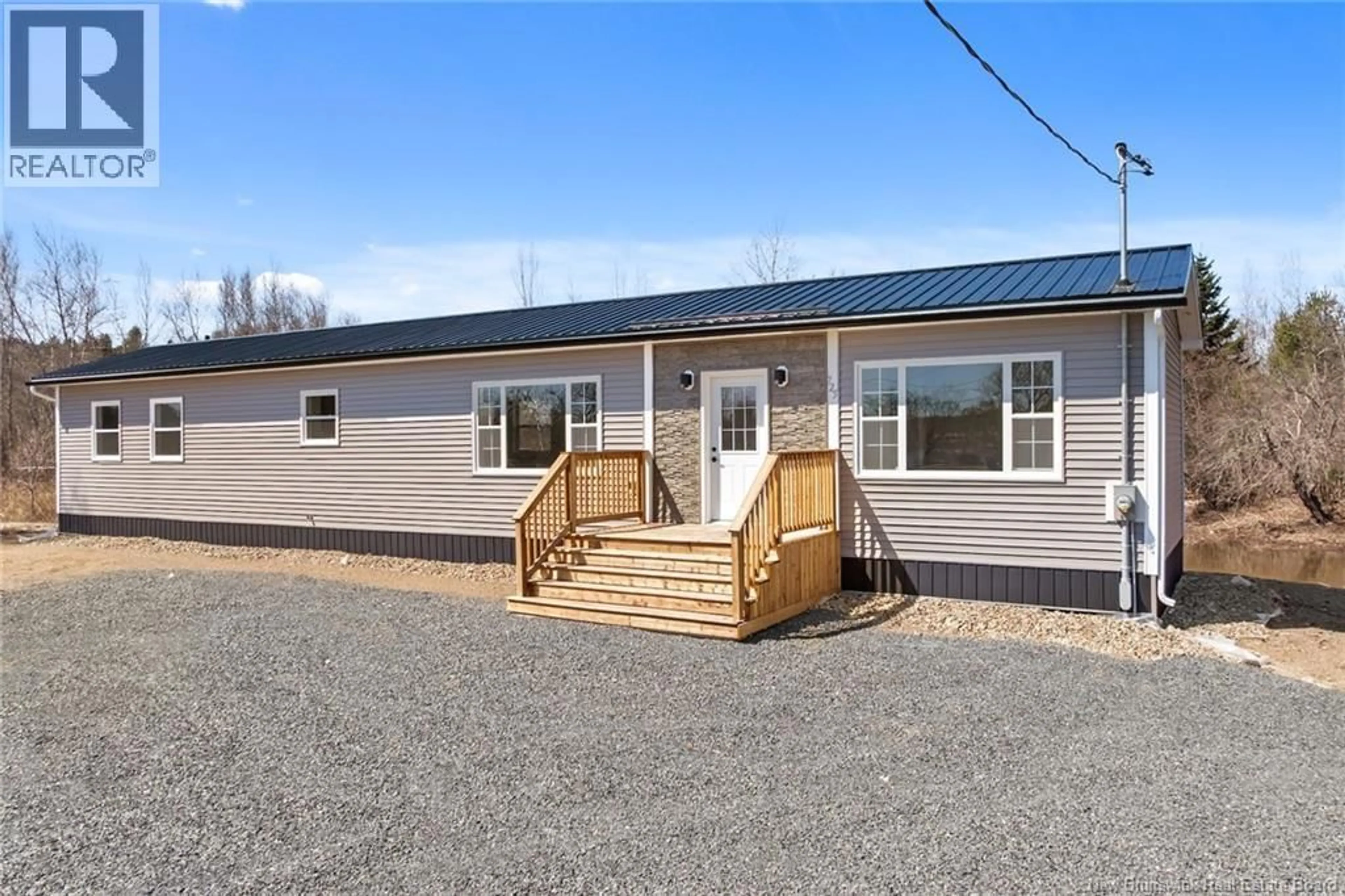 Home with vinyl exterior material, building for 725 ROUTE 628, Durham Bridge New Brunswick E6C1N6