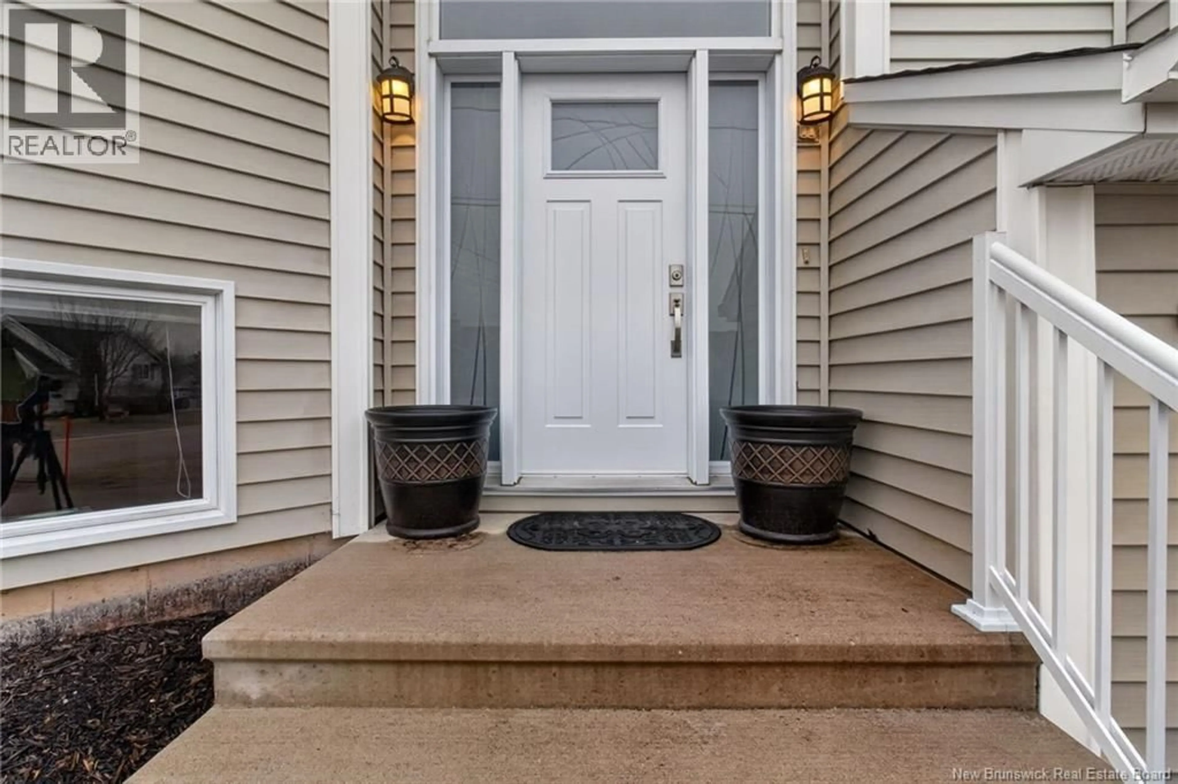Indoor entryway for 78 MATHILDE STREET, Dieppe New Brunswick E1A7V2