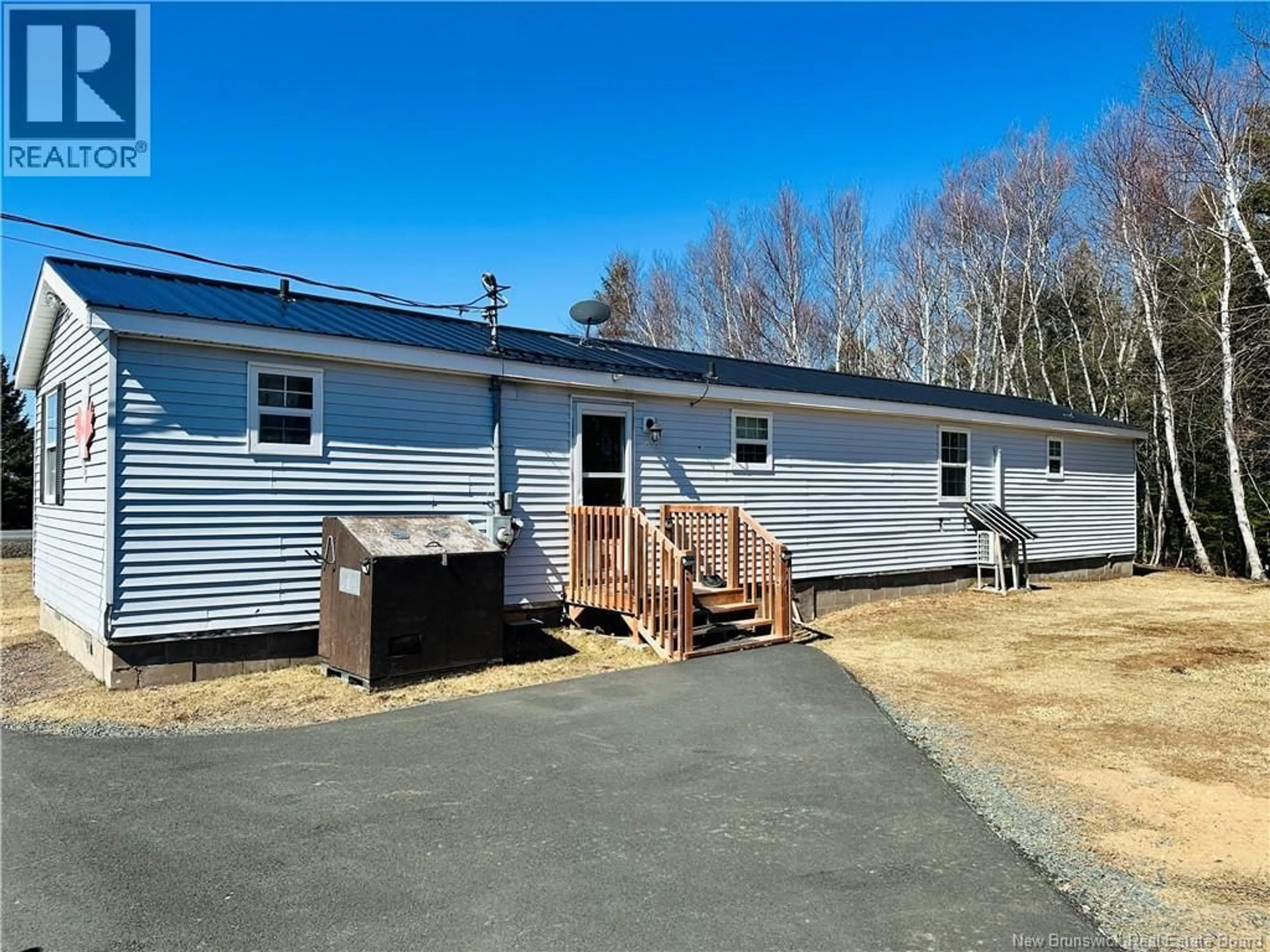 Home with vinyl exterior material, unknown for 5061 ROUTE 117 HWY, Baie-Sainte-Anne New Brunswick E9A1R1