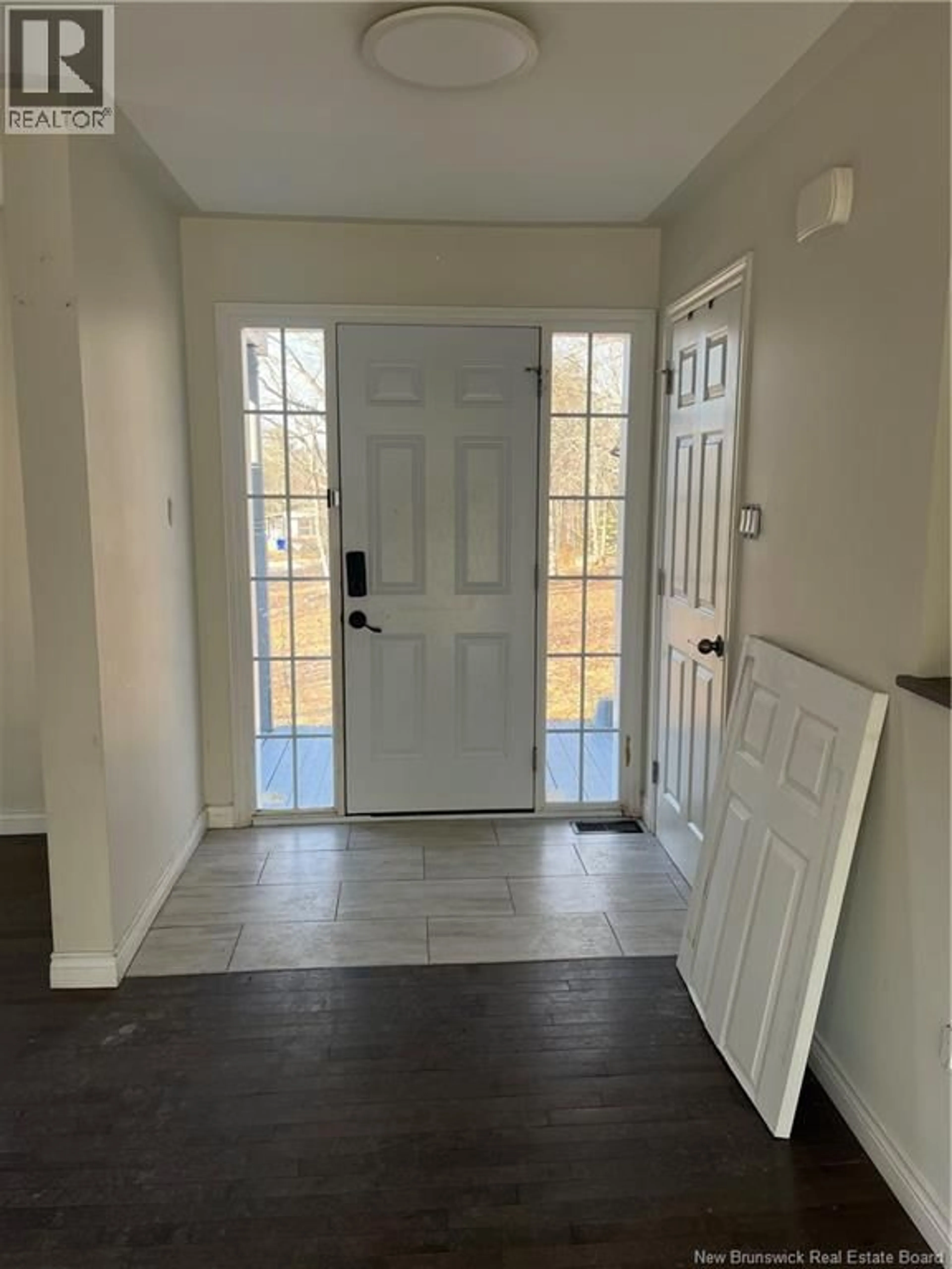 Indoor entryway for 24 COLE ROAD, Harvey New Brunswick E6K1T2
