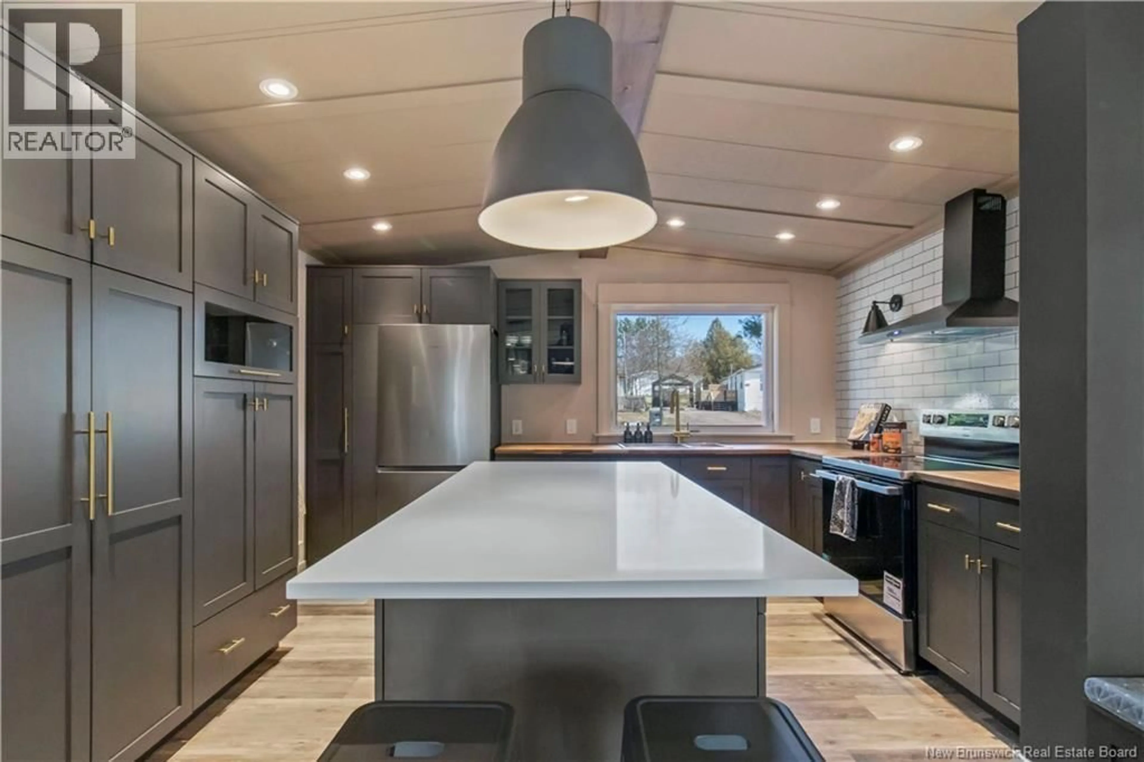 Contemporary kitchen, unknown for 8 RAWORTH AVENUE, Lakeville New Brunswick E1H1J4