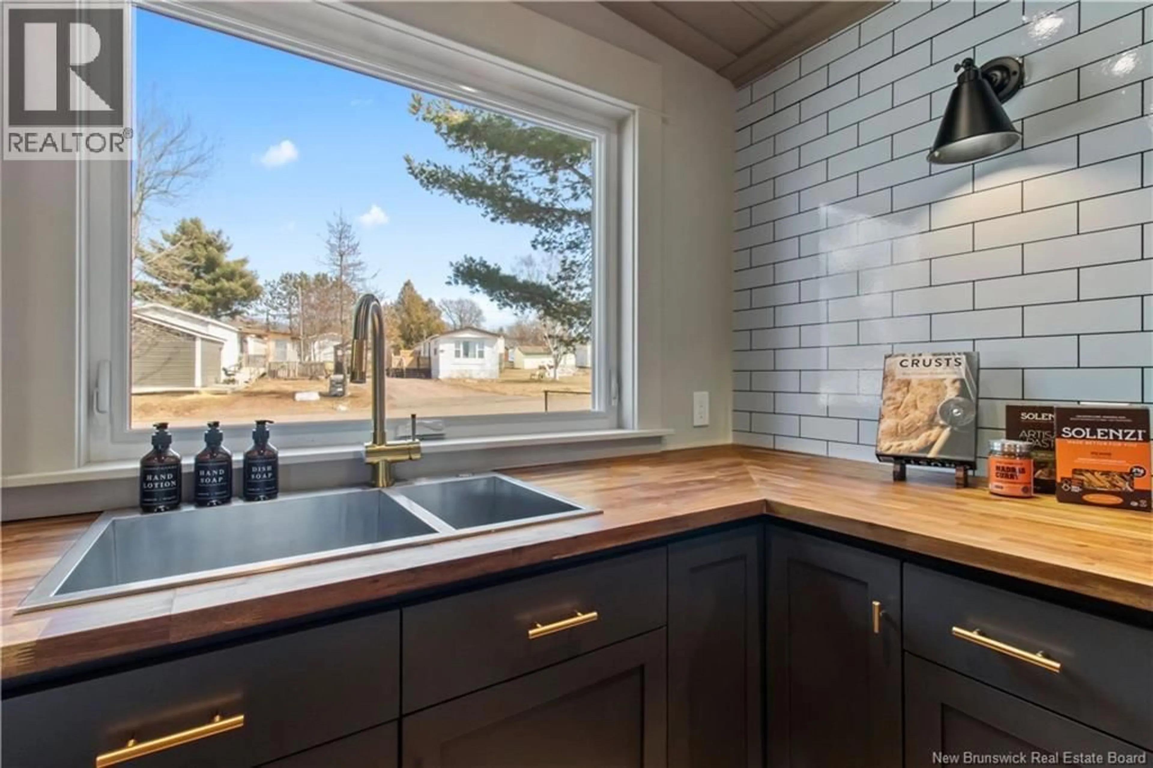Open concept kitchen, ceramic/tile floor for 8 RAWORTH AVENUE, Lakeville New Brunswick E1H1J4