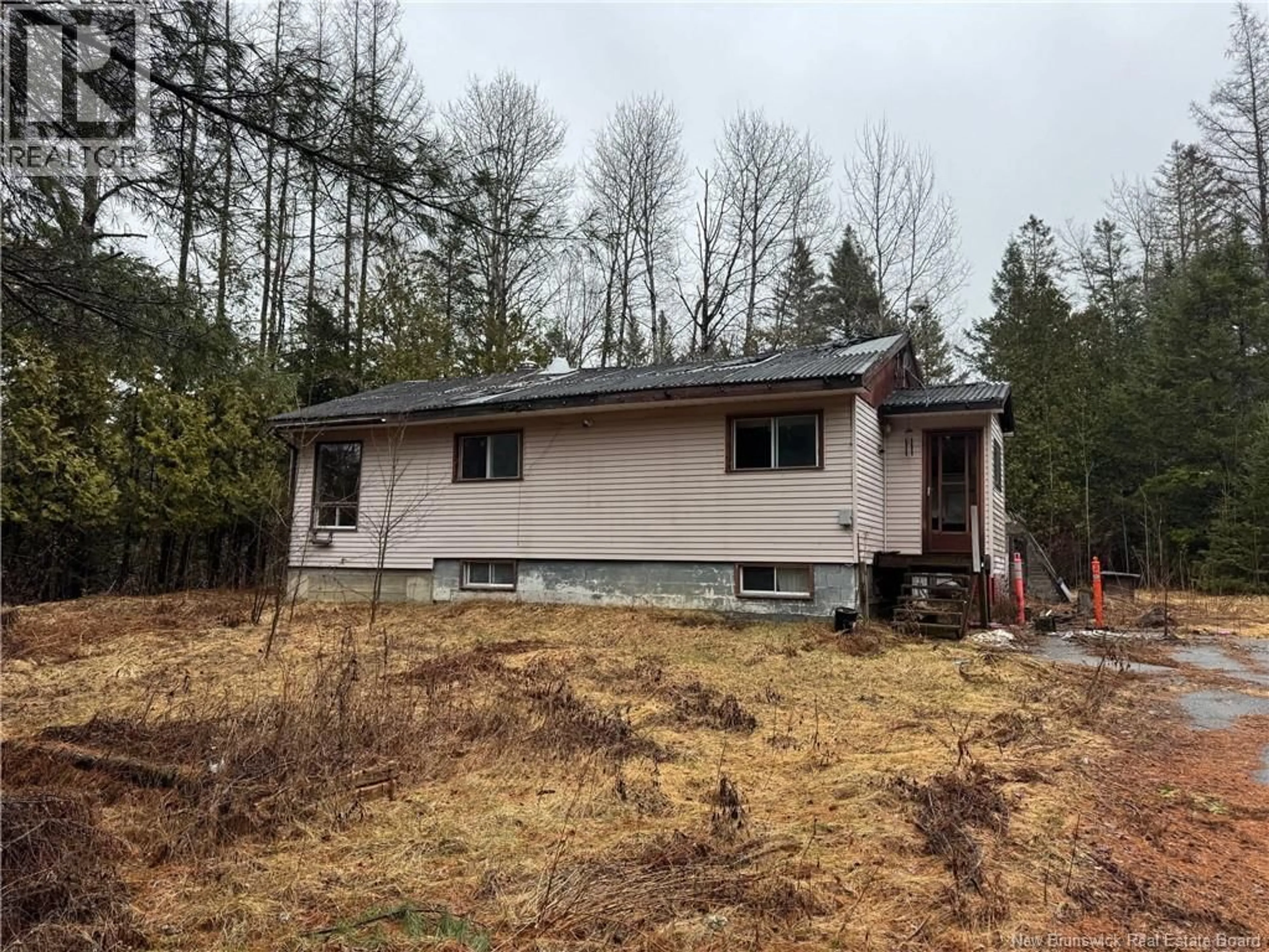 Shed for 700 ROUTE 750, Moores Mills New Brunswick E5A2A4