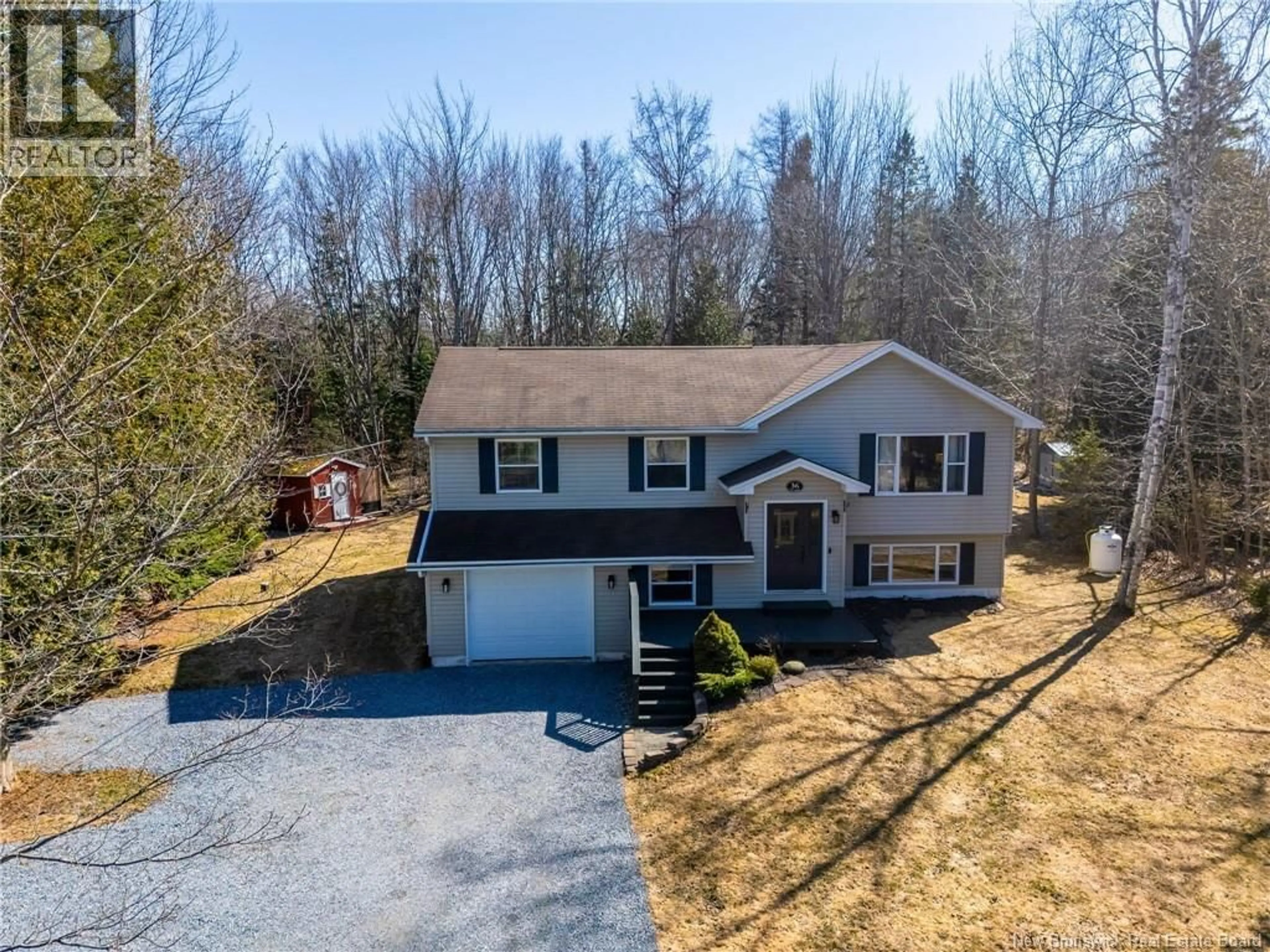 A pic from outside/outdoor area/front of a property/back of a property/a pic from drone, unknown for 36 CLIFF STREET, Quispamsis New Brunswick E2G1Y4